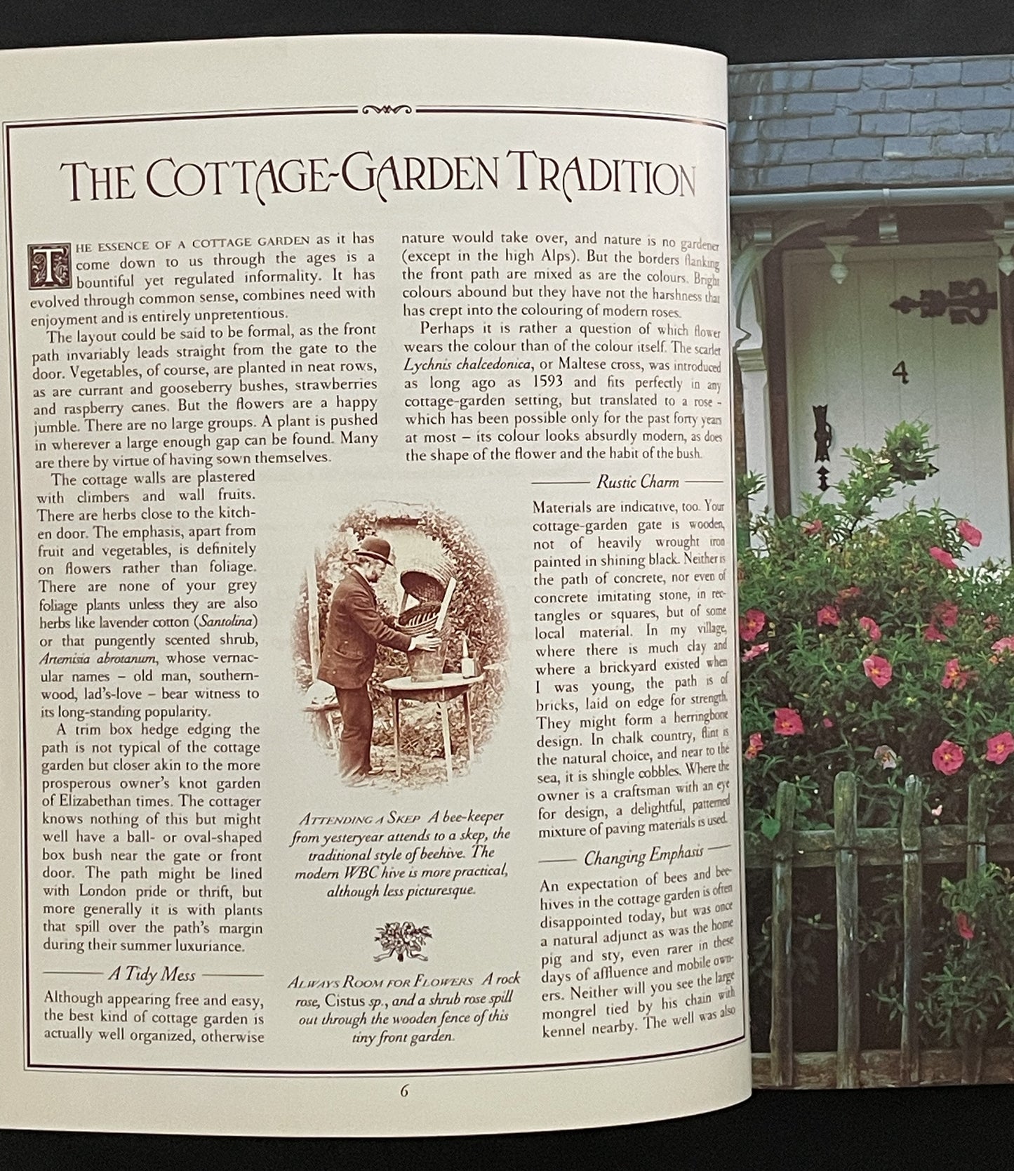 The Cottage Garden by Christopher Lloyd, Richard Bird