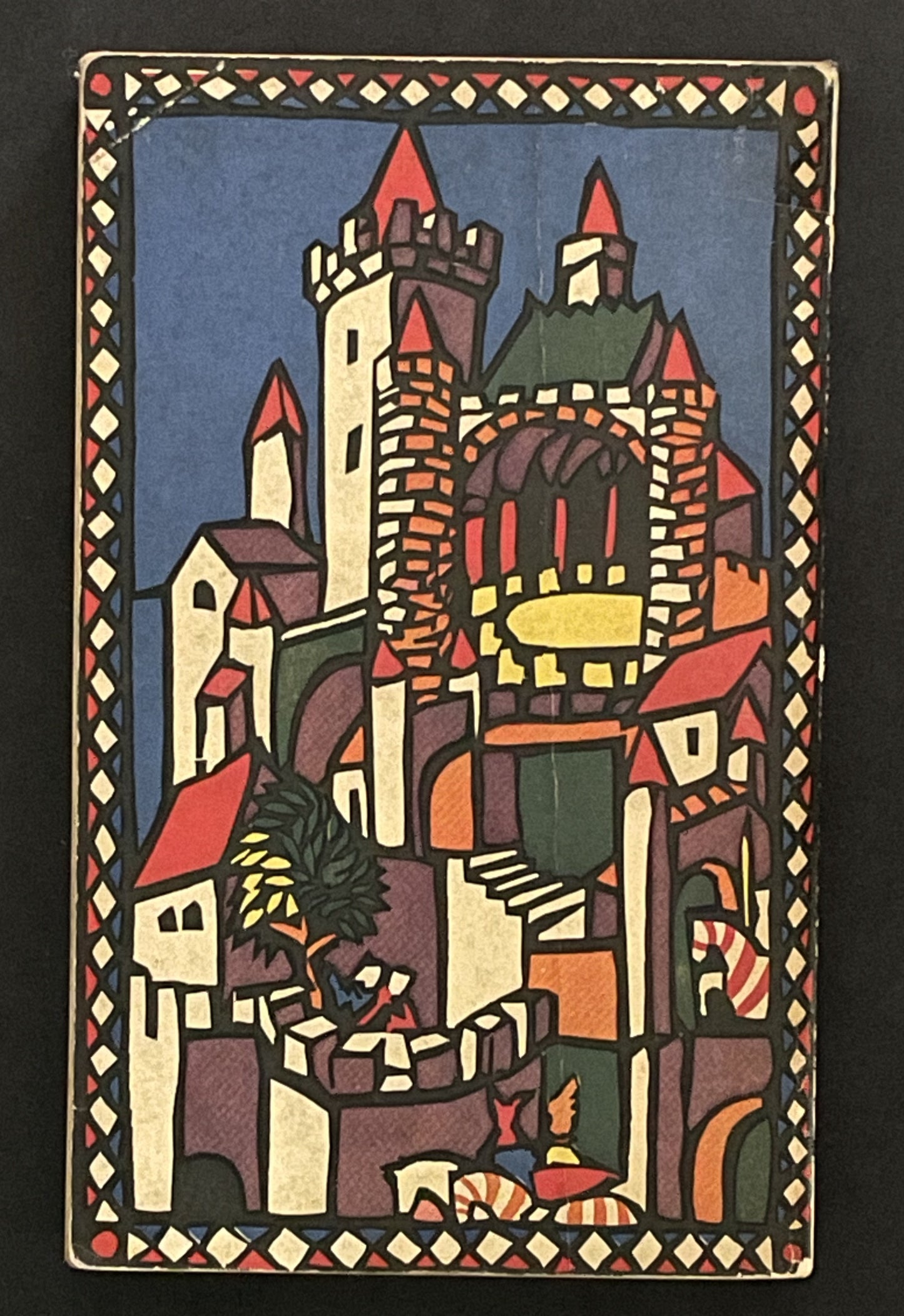 King Arthur and His Knights of the Round Table by Roger Lancelyn Green