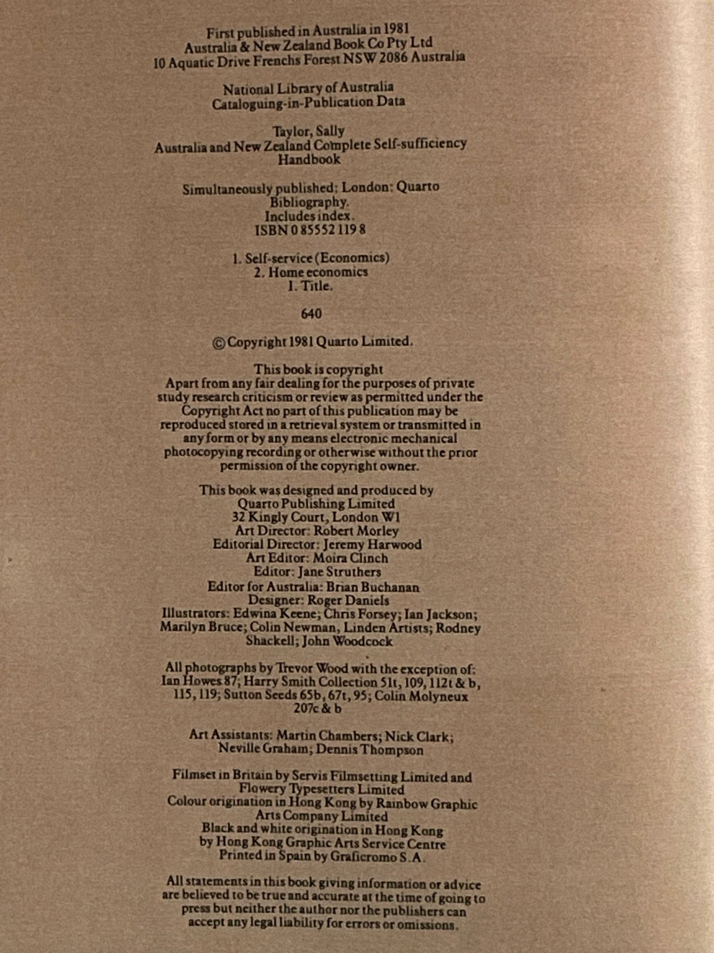 Australia & New Zealand Complete Self Sufficiency Handbook