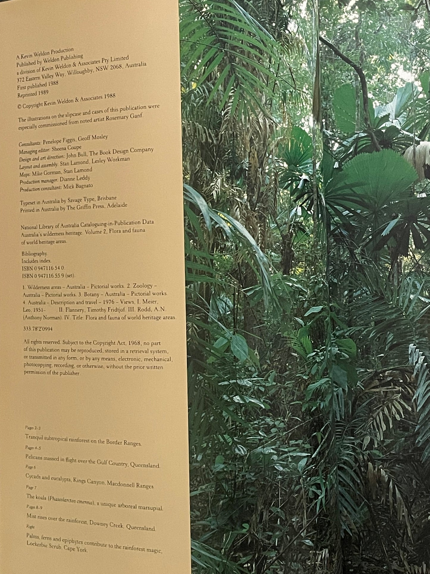 Australia's Wilderness Heritage: Flora and fauna by Leo Meier