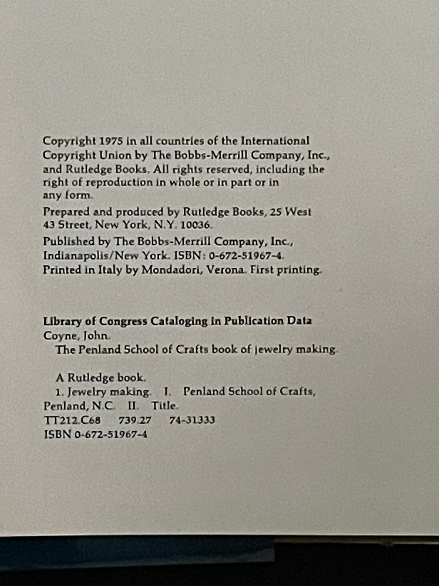 The Penland School of Crafts Book of Jewelry Making by John Coyne