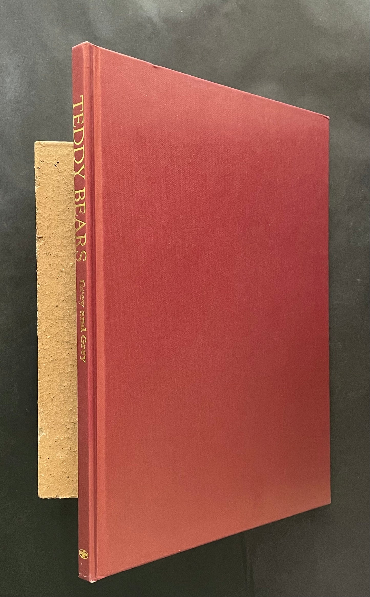 Teddy Bears - The Collector's Guide by Margaret Grey, Gerry Grey