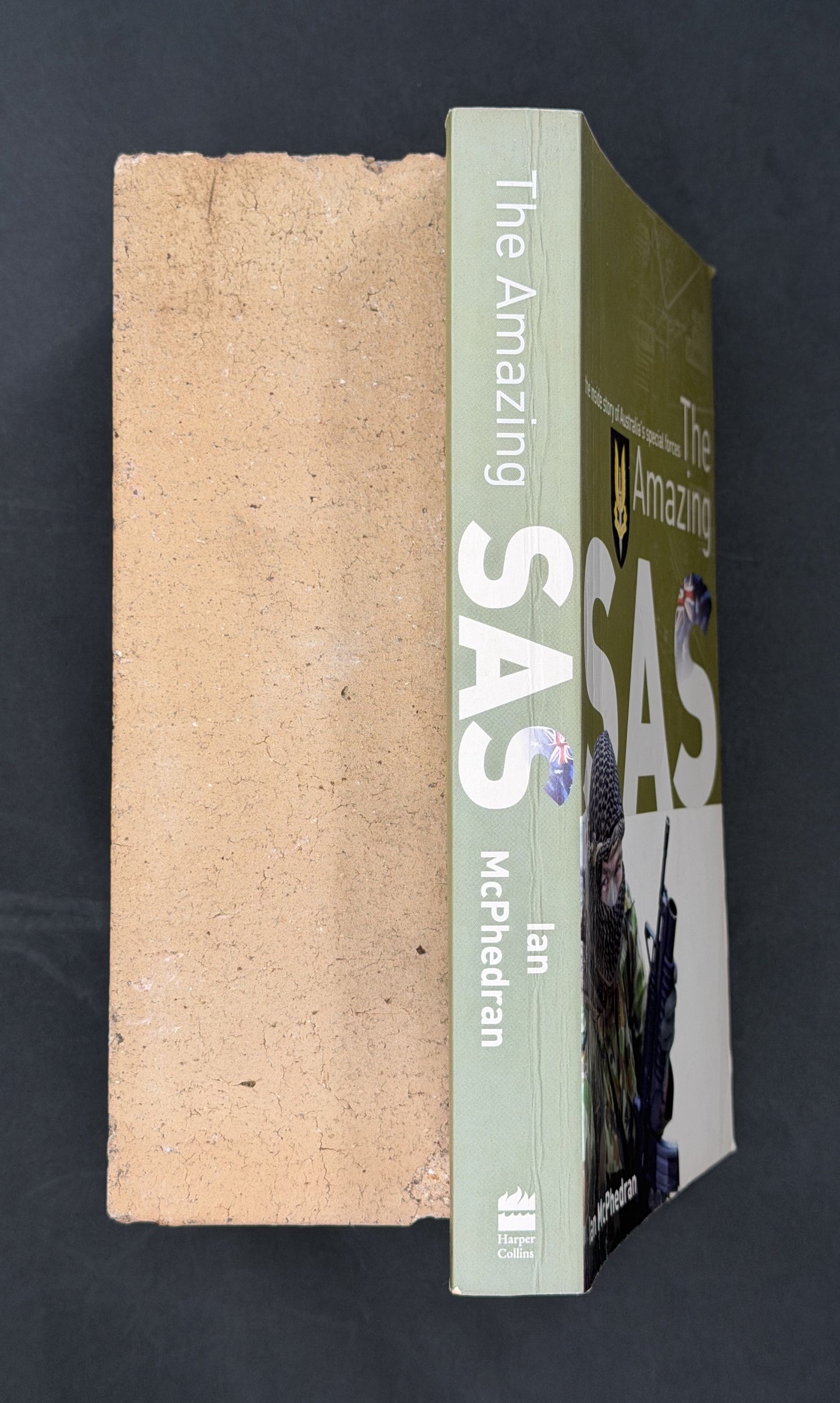 The Amazing SAS by Ian McPhedran