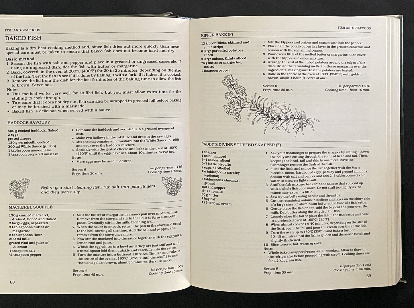 The Complete Australian Cookbook by René Gordon
