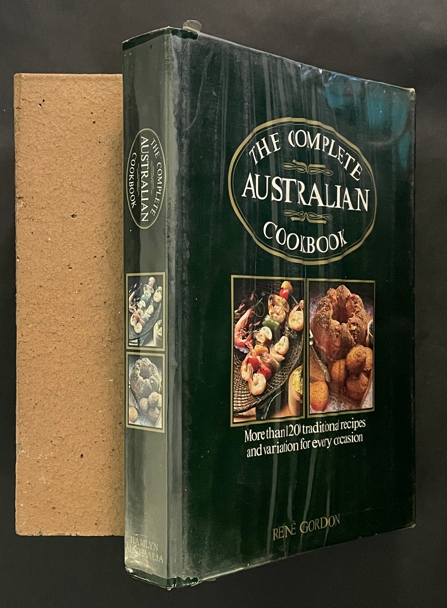 The Complete Australian Cookbook by René Gordon