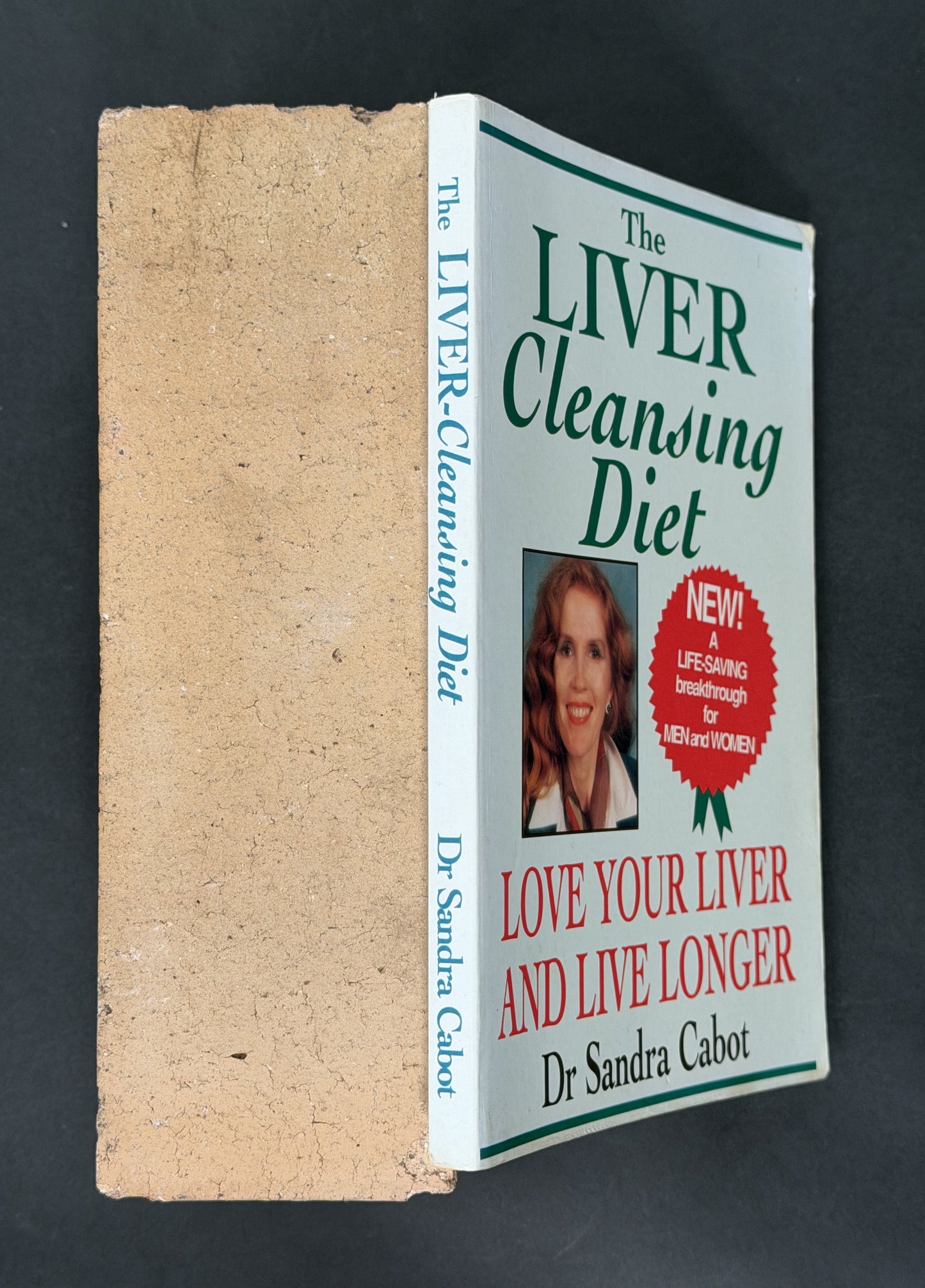 The Liver-cleansing Diet by Sandra Cabot