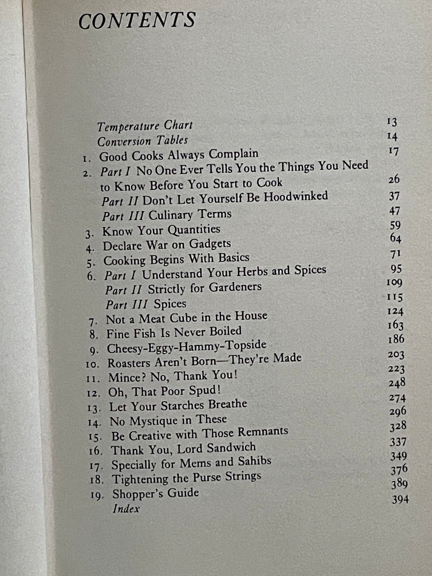 The Daily Telegraph Cook's Book by Fanny Cradock