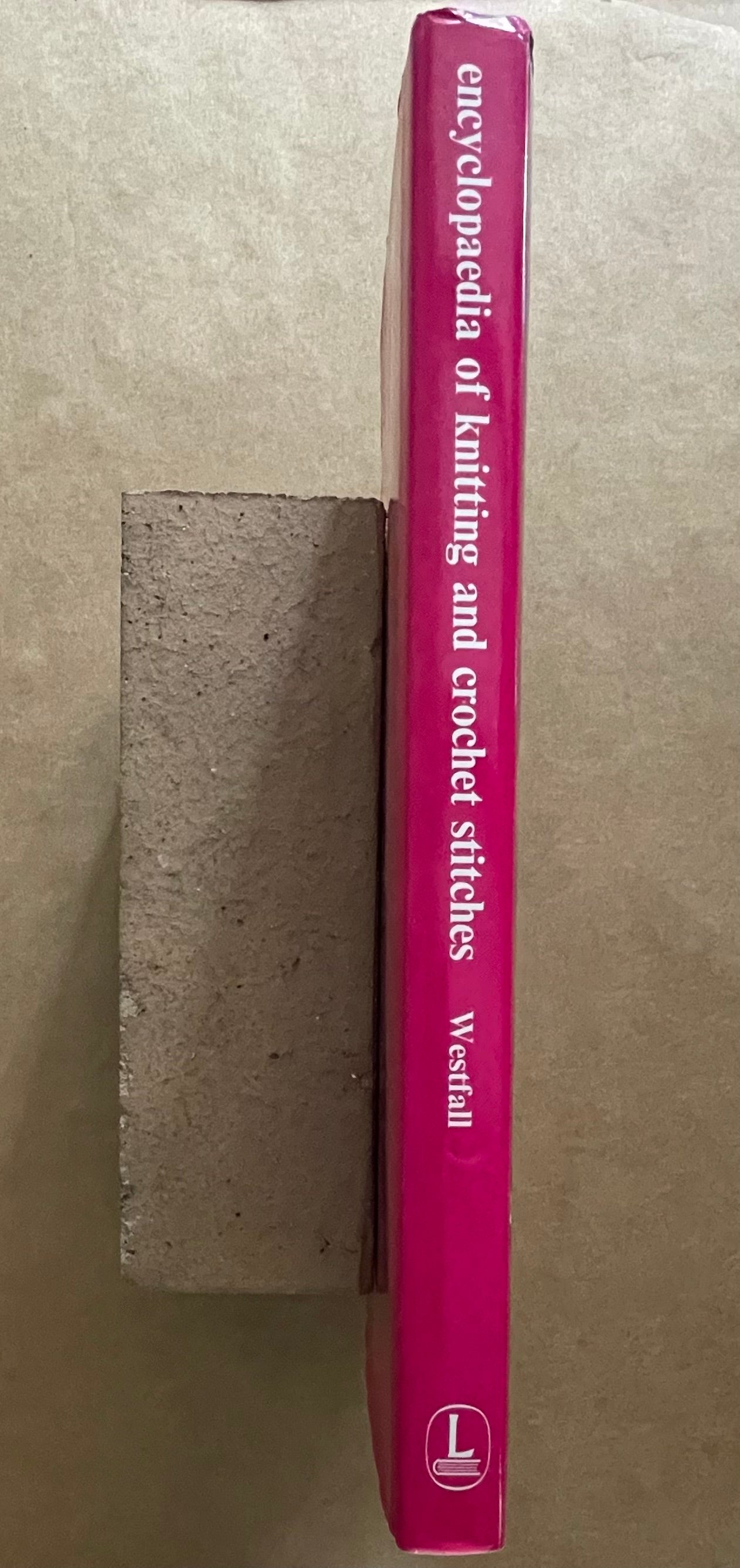 New encyclopaedia of knitting and crochet stitches by Fran Westfall