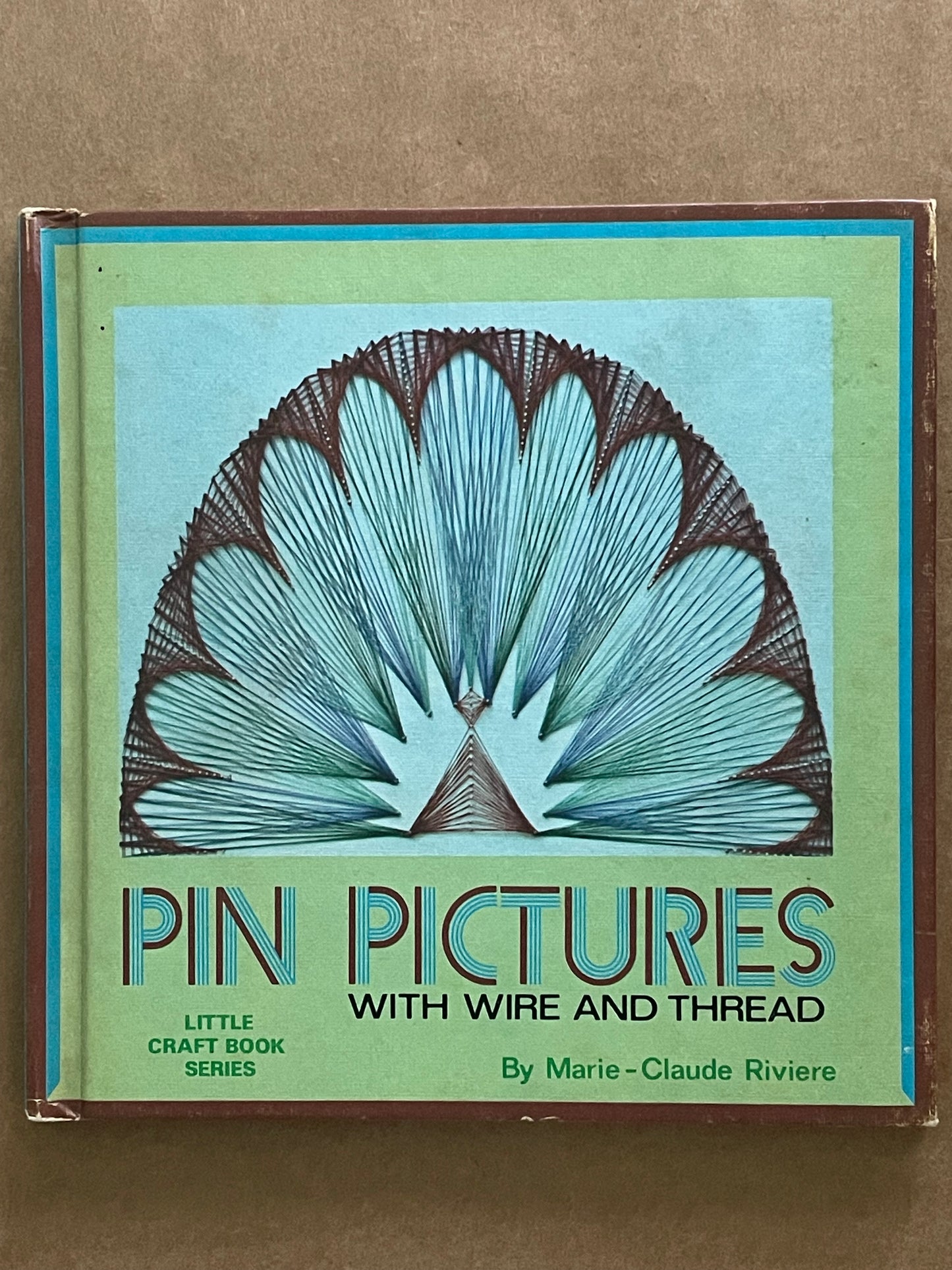Pin Pictures with Wire and Thread by Marie Claude Rivière