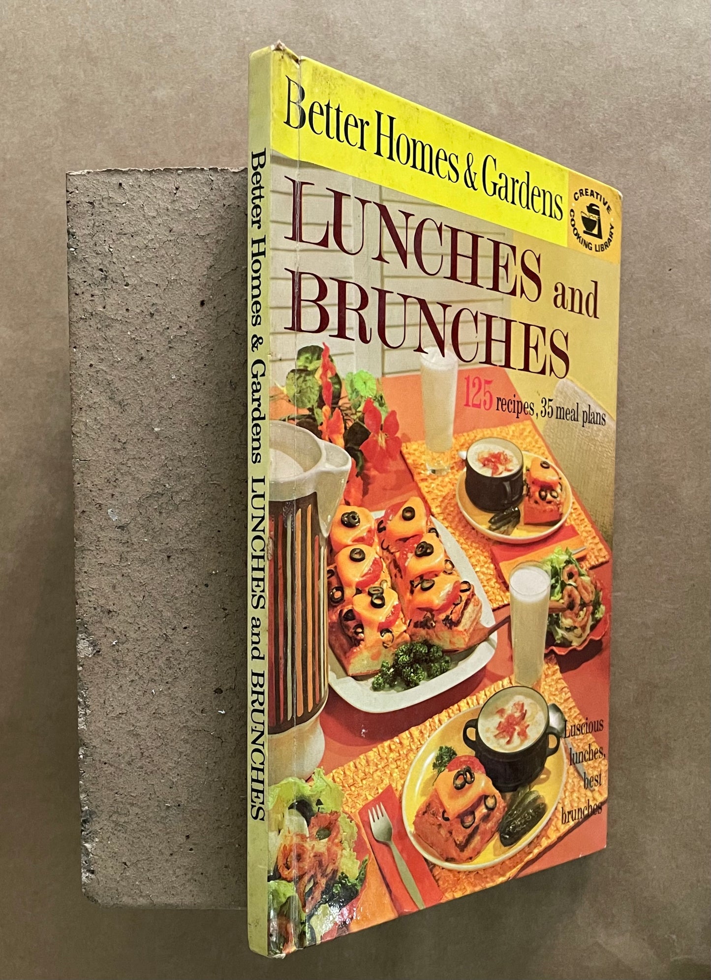 Better Homes & Gardens LUNCHES and BRUNCHES