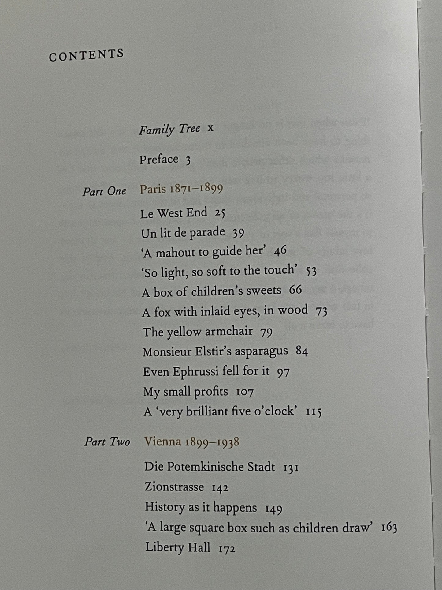 The Hare with Amber Eyes by Edmund De Waal
