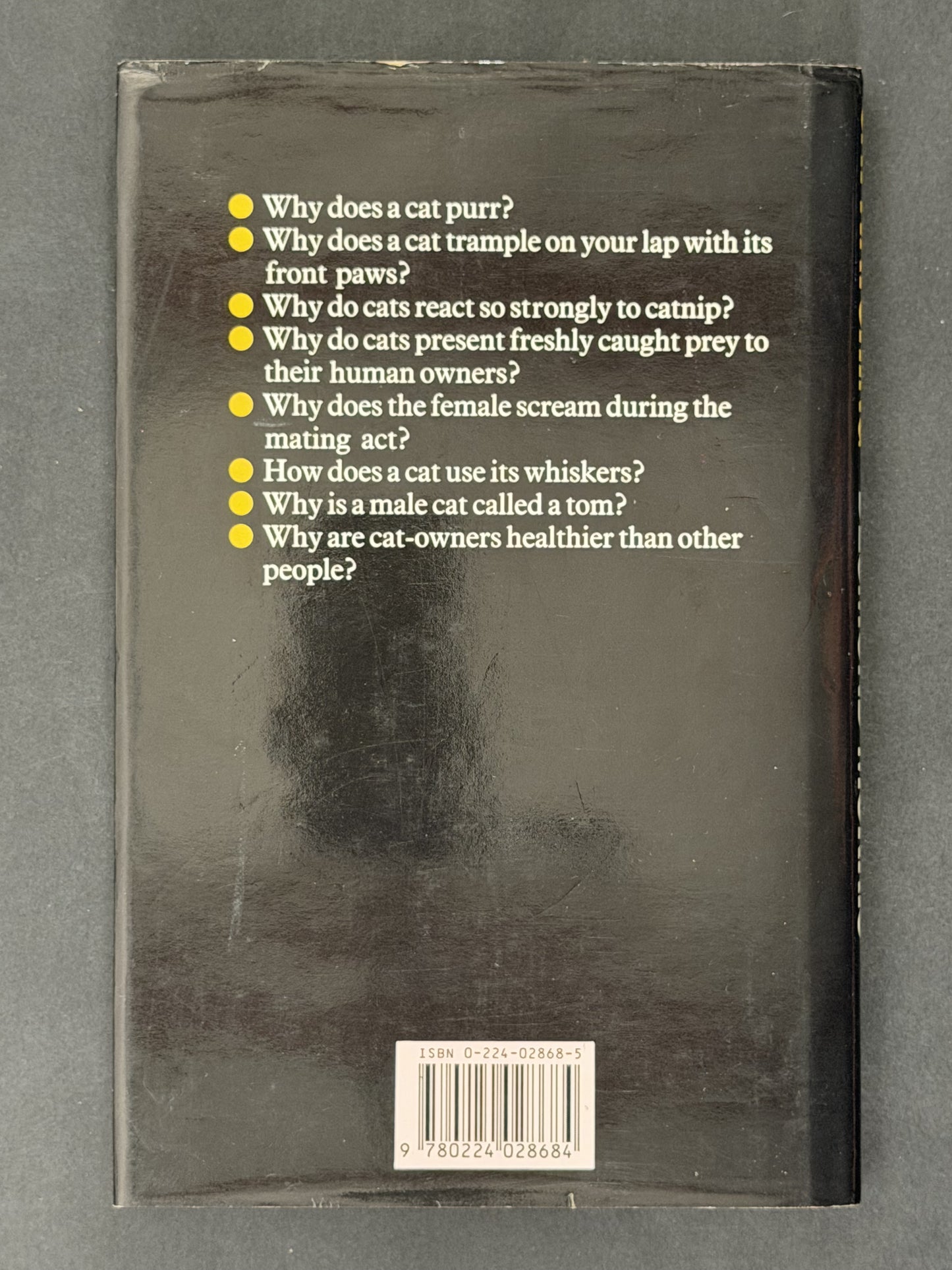 Catwatching by Desmond Morris