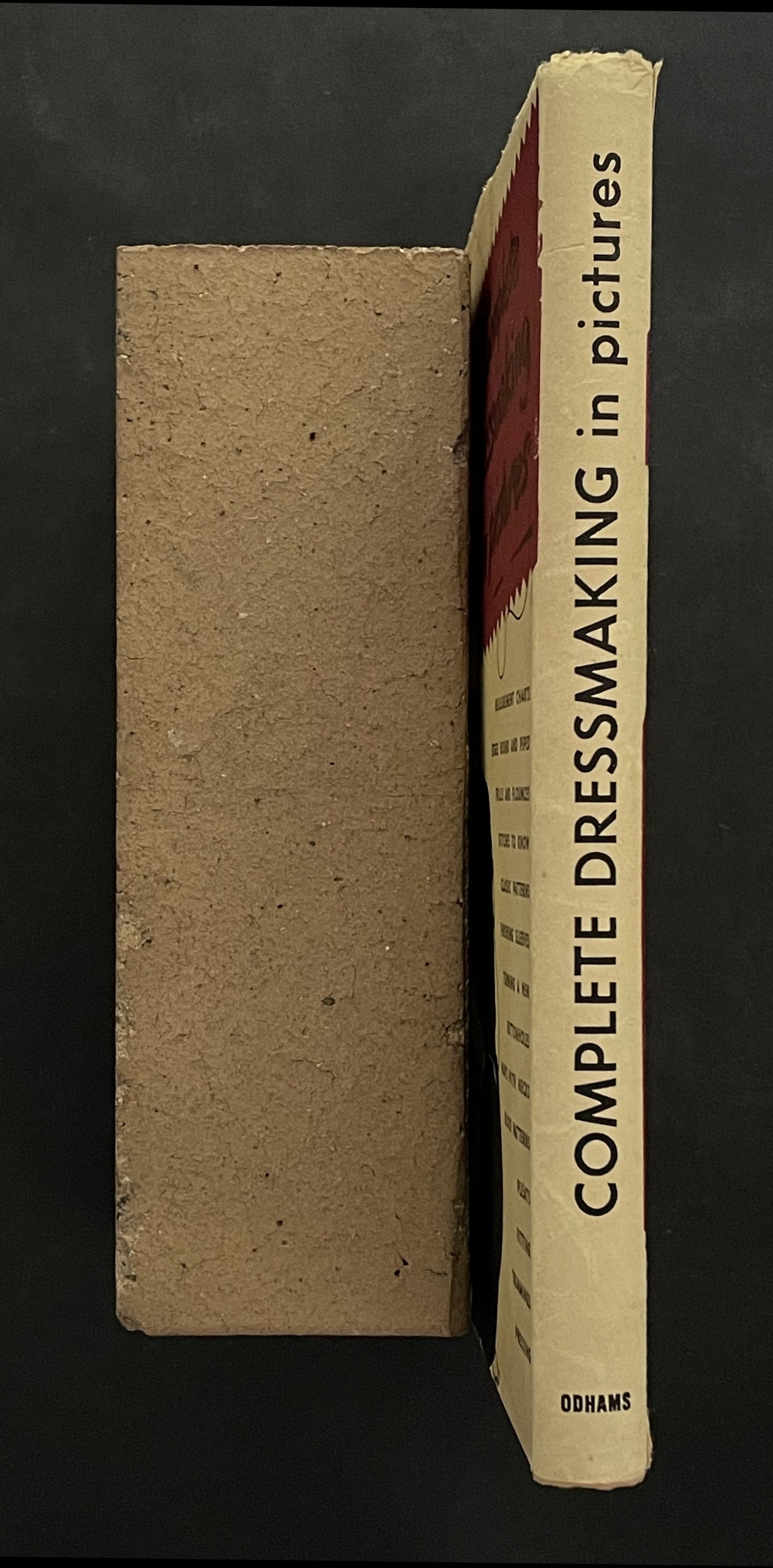 Complete Dressmaking in Pictures by Constance Howard