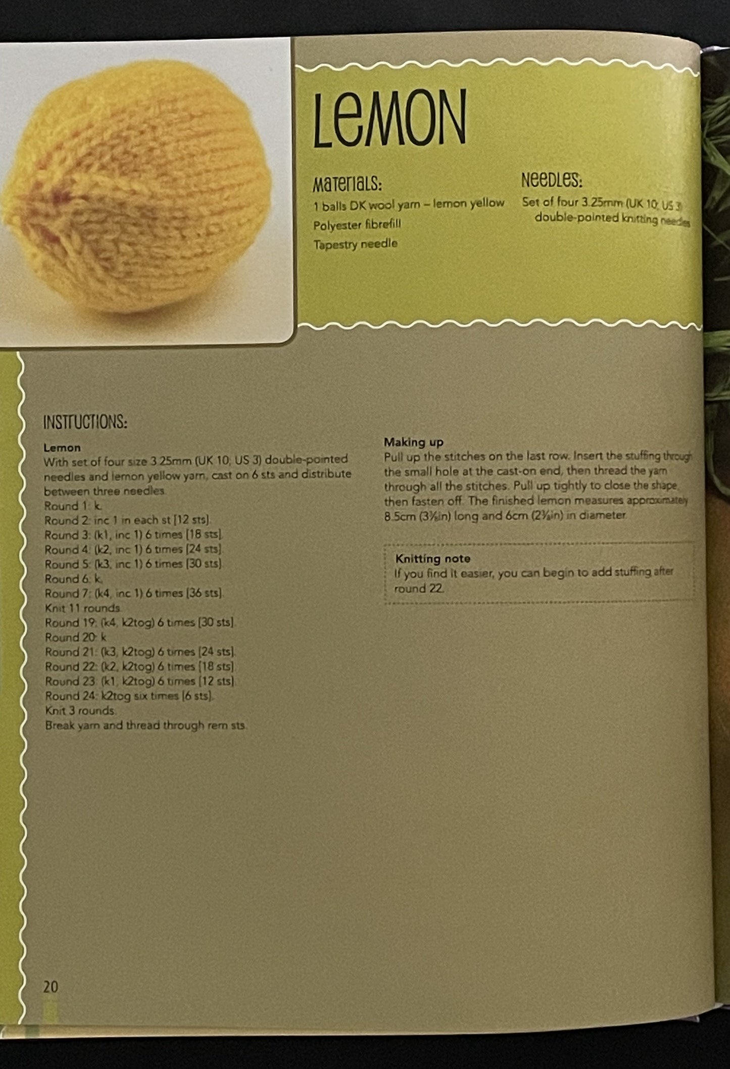 Knitted Fruit and Vegetables by Susie Johns