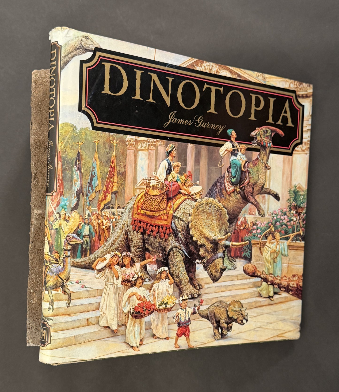 Dinotopia by James Gurney