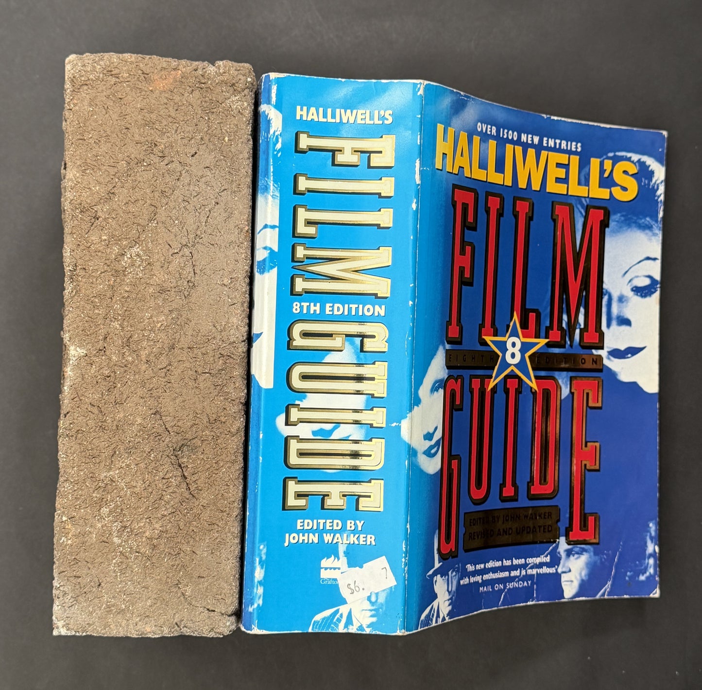 Halliwell's Film Guide by Leslie Halliwell