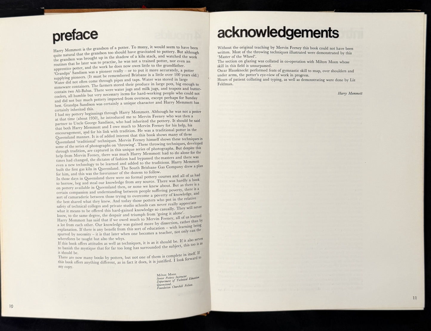 The Australian Pottery Book by Harry Memmott