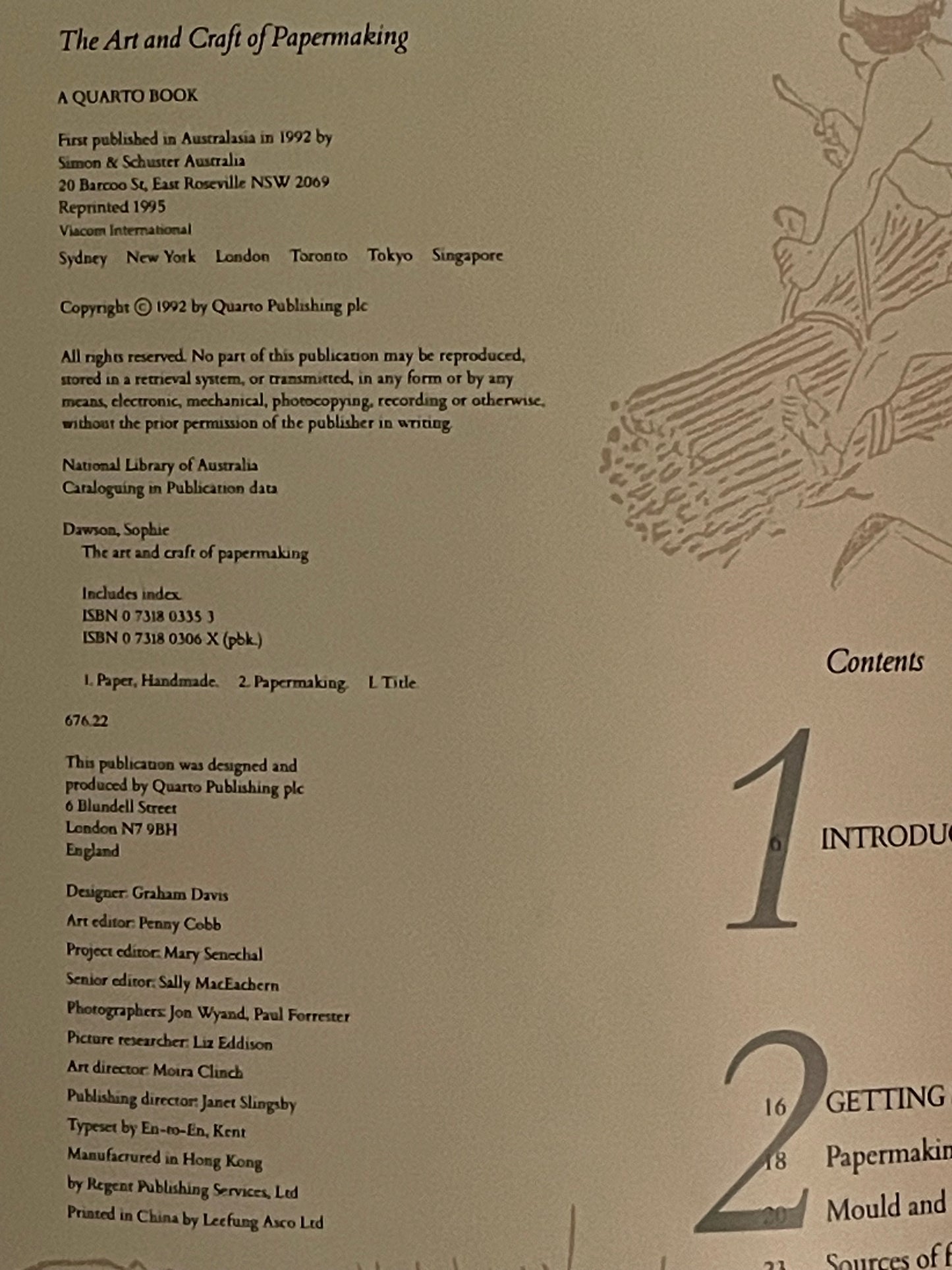 The Art and Craft of Papermaking by Sophie Dawson