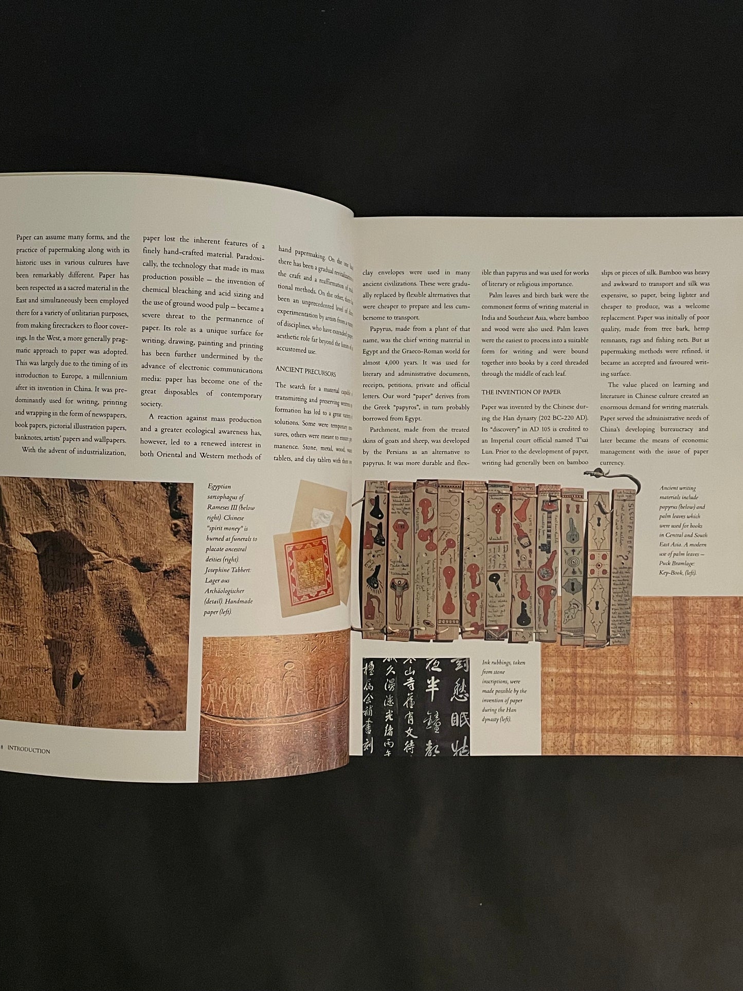 The Art and Craft of Papermaking by Sophie Dawson