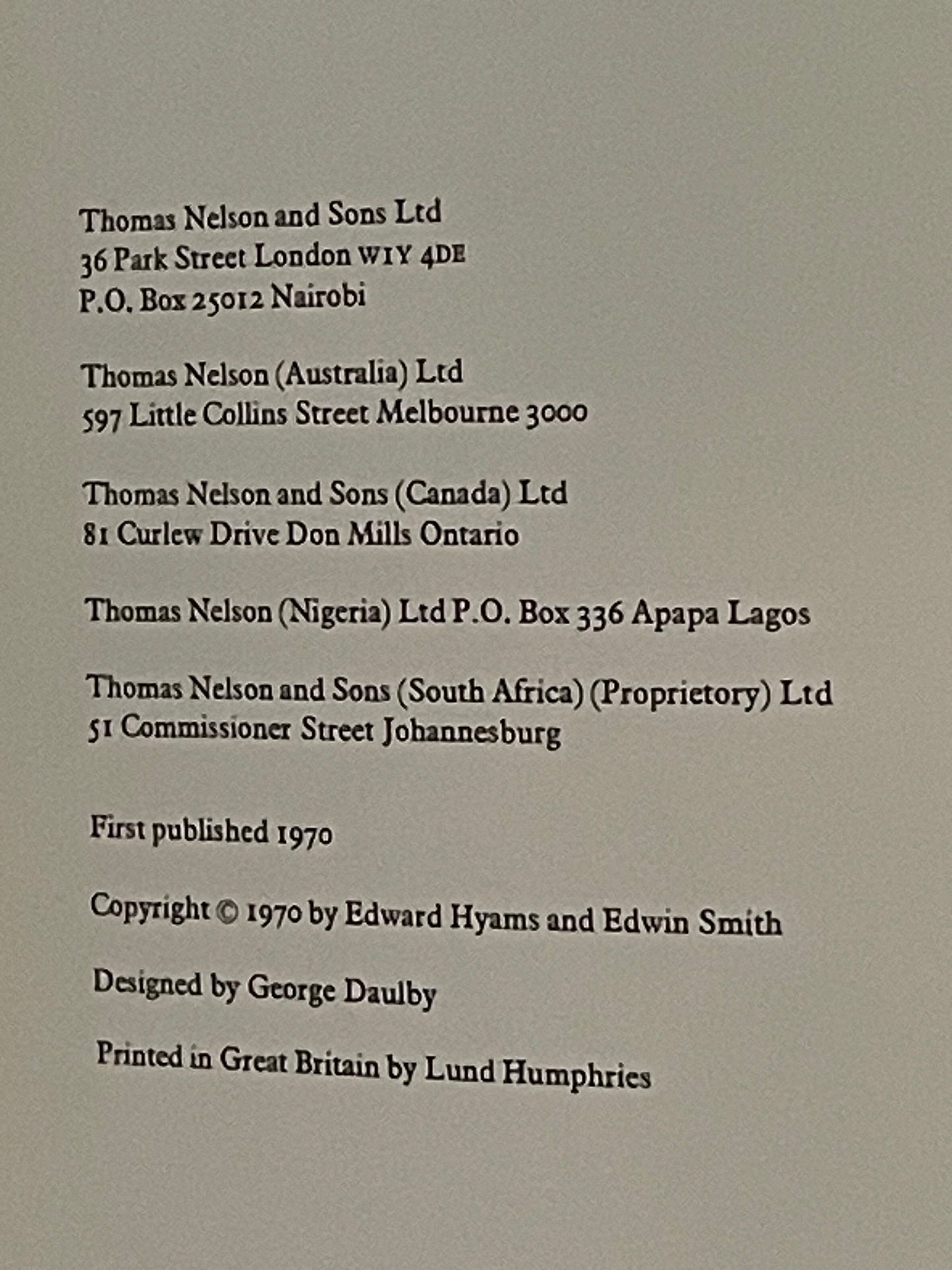 English Cottage Gardens by Edward Hyams and Edwin Smith