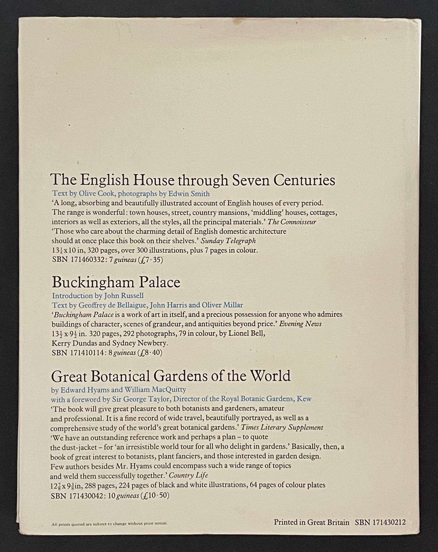 English Cottage Gardens by Edward Hyams and Edwin Smith