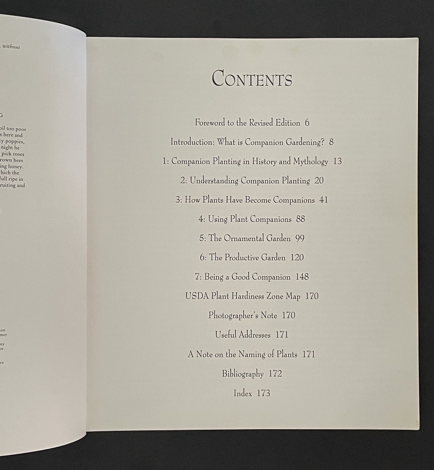 Bob Flowerdew's Complete Book of Companion Gardening