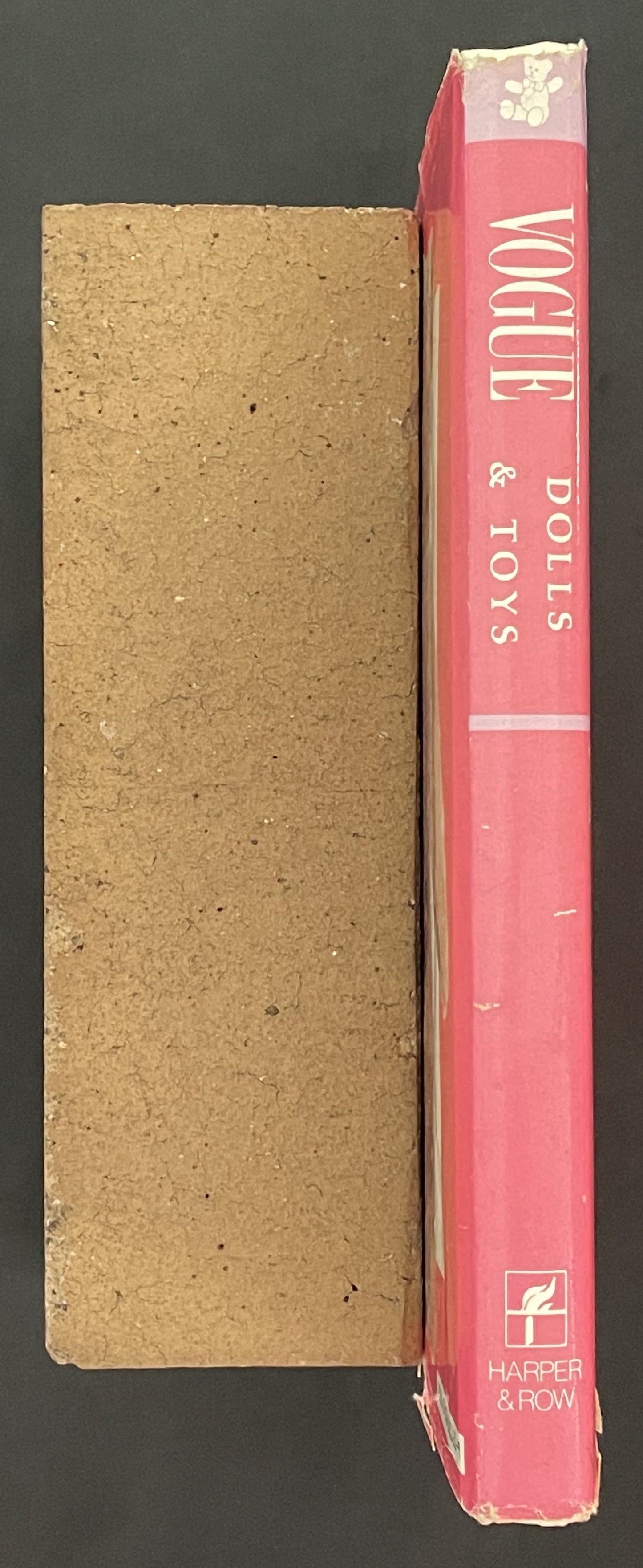 Vogue Dolls & Toys by Susanna Pfeffer