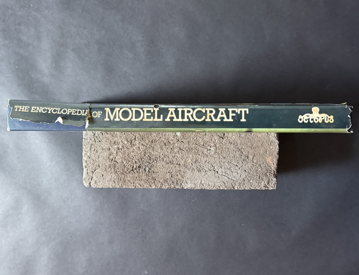 Encyclopedia of Model Aircraft by Vic Ernest Smeed