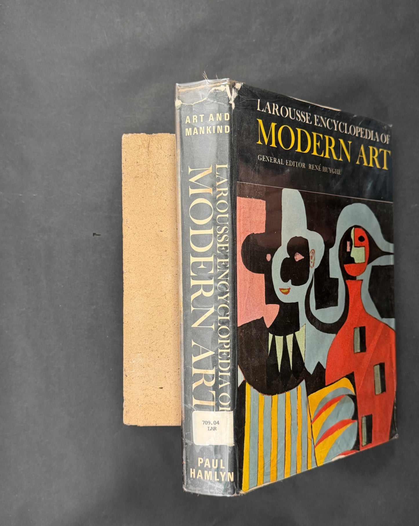 Larousse Encyclopedia of Modern Art by René Huyghe