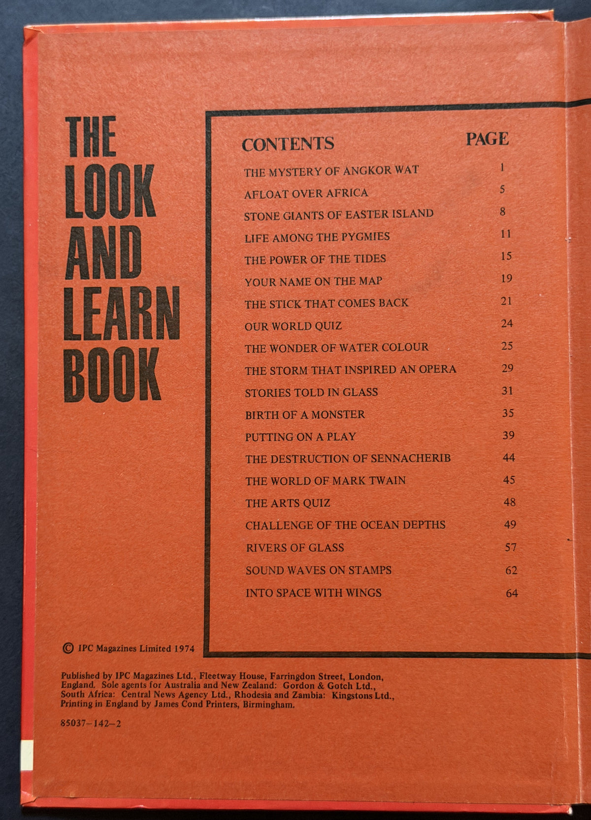 The Fleetway Annual Look and Learn Book by IPC Magazines Limited