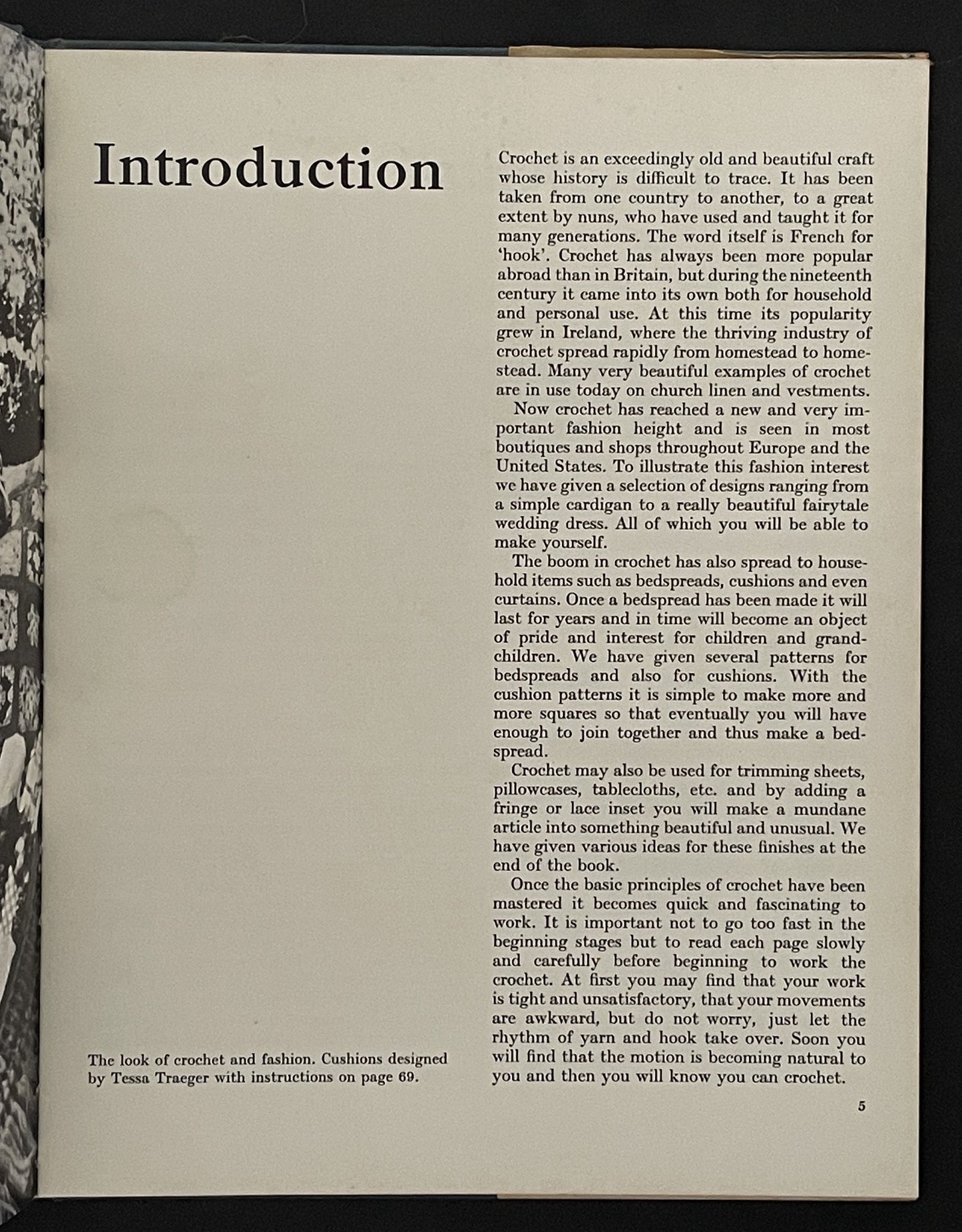 VOGUE GUIDE TO Crochet by Judy Brittain