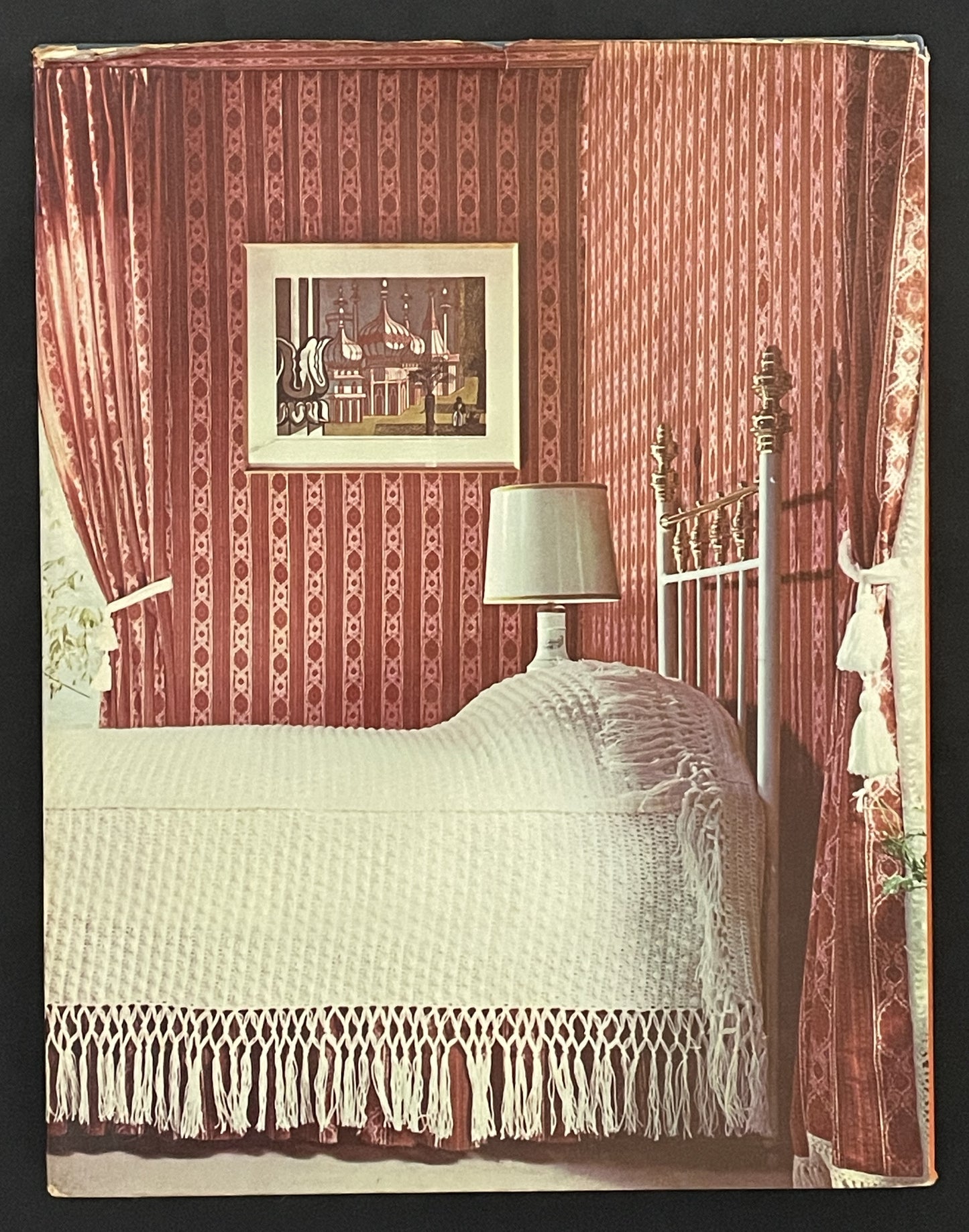 VOGUE GUIDE TO Crochet by Judy Brittain