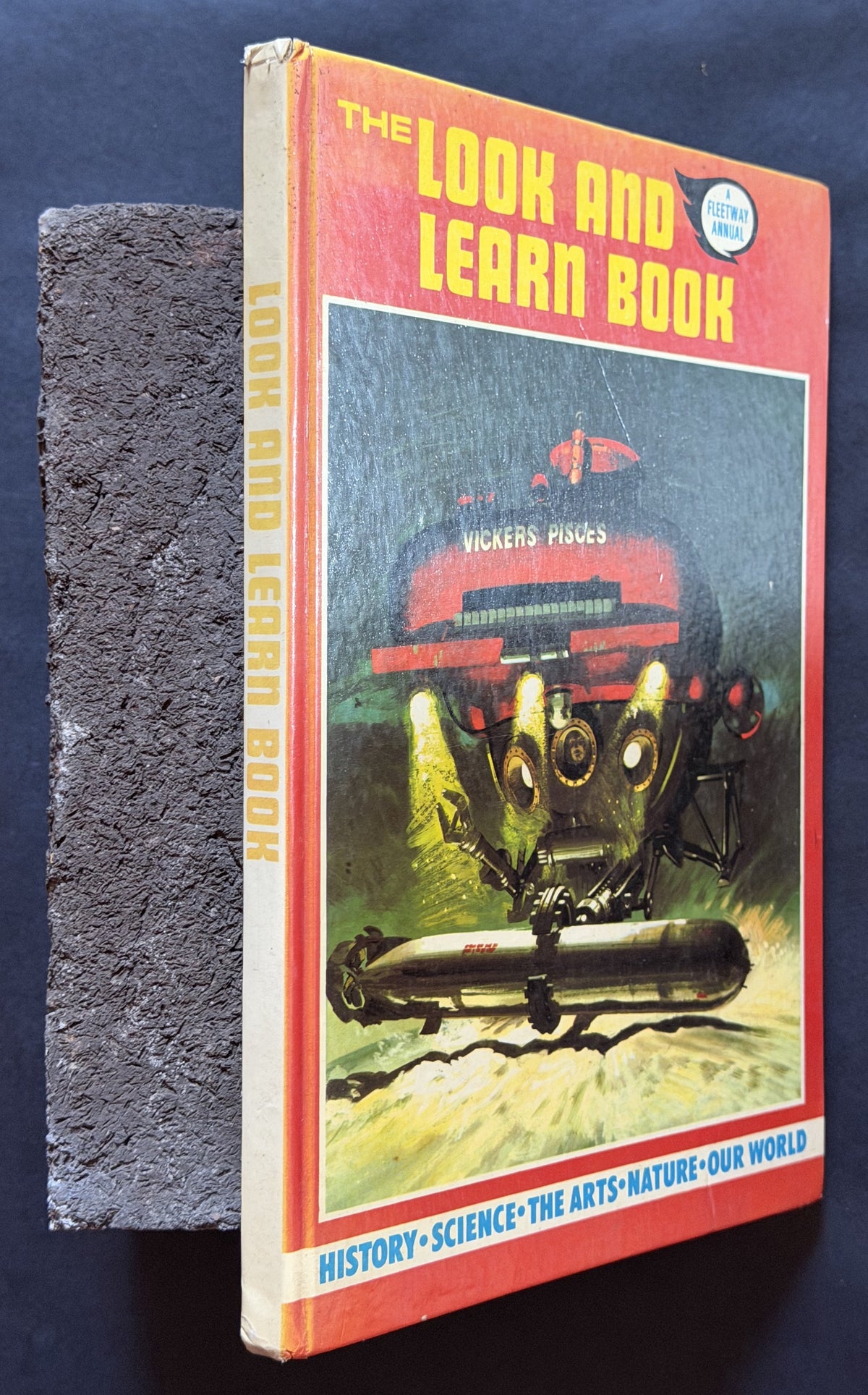 The Fleetway Annual Look and Learn Book by IPC Magazines Limited