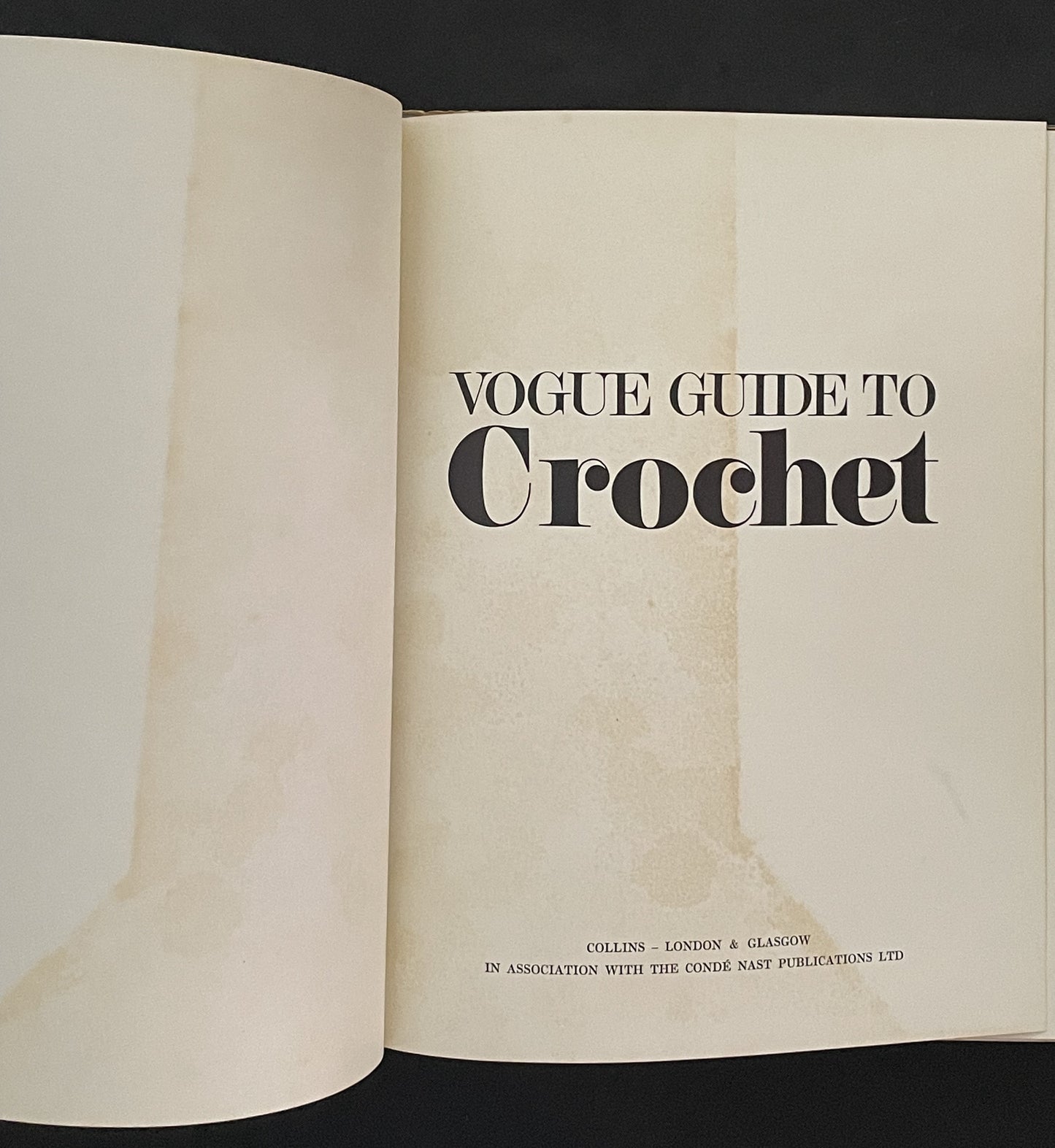 VOGUE GUIDE TO Crochet by Judy Brittain