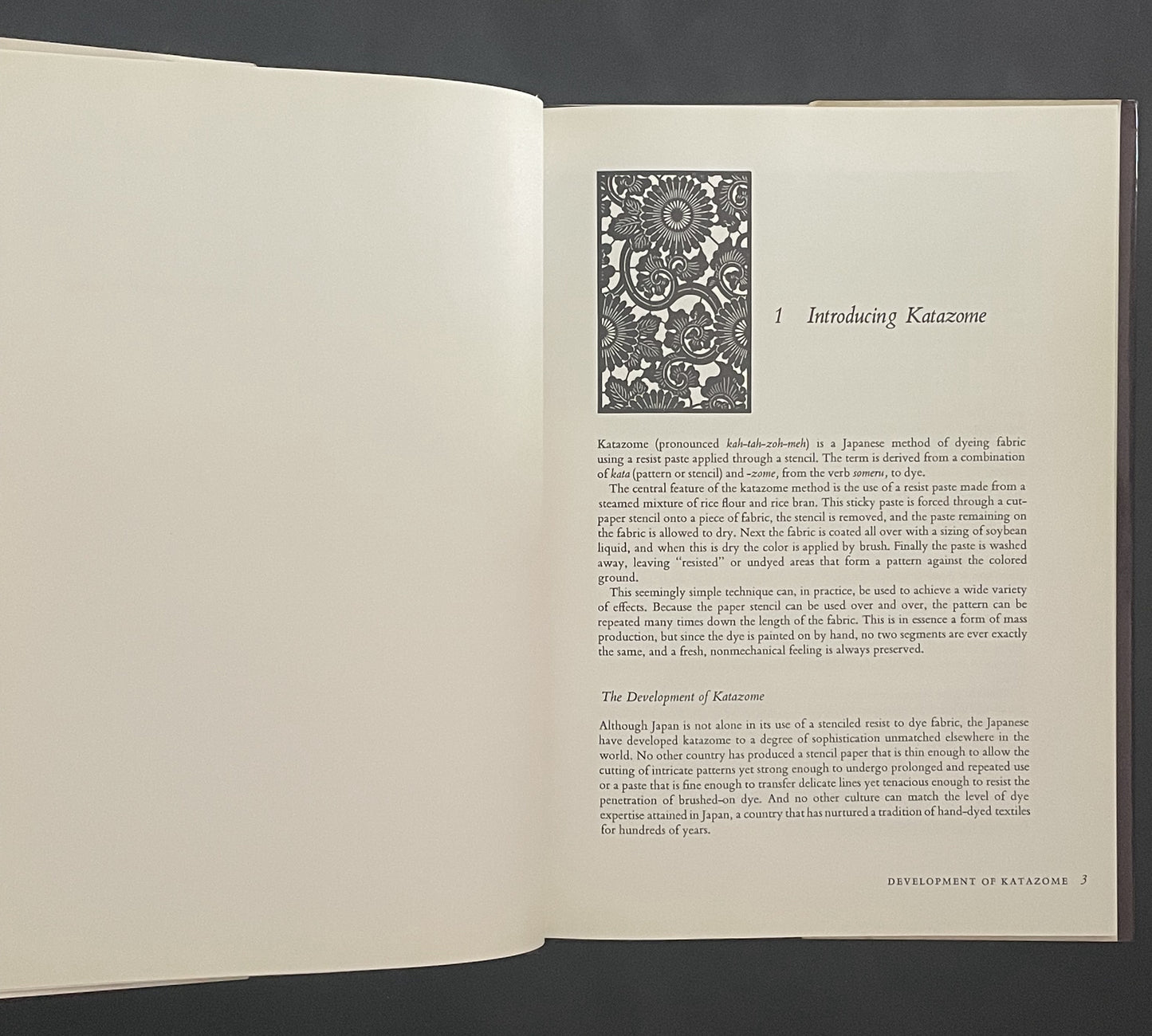 Japanese Stencil Dyeing by Eiko Nakano, Barbara B. Stephan