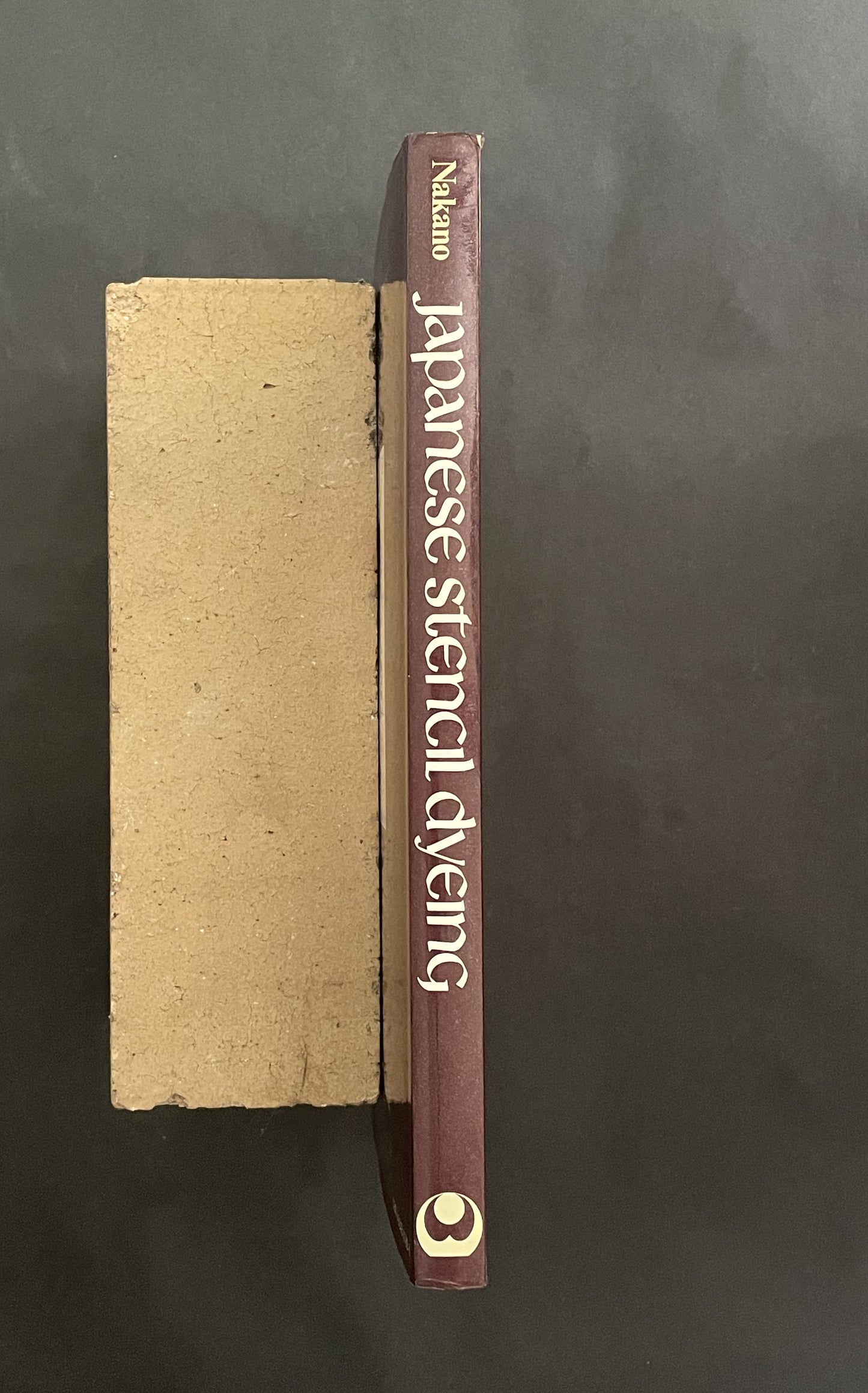 Japanese Stencil Dyeing by Eiko Nakano, Barbara B. Stephan