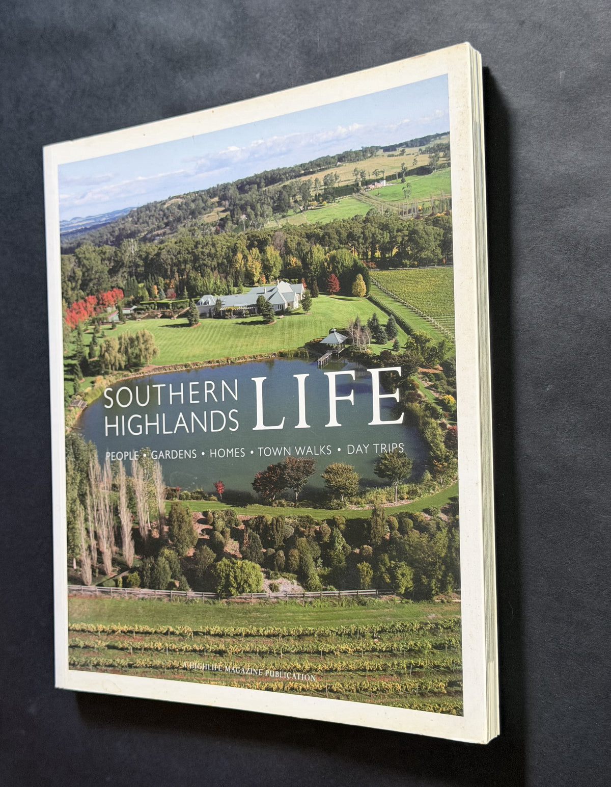 Southern Highlands Life by David Smith