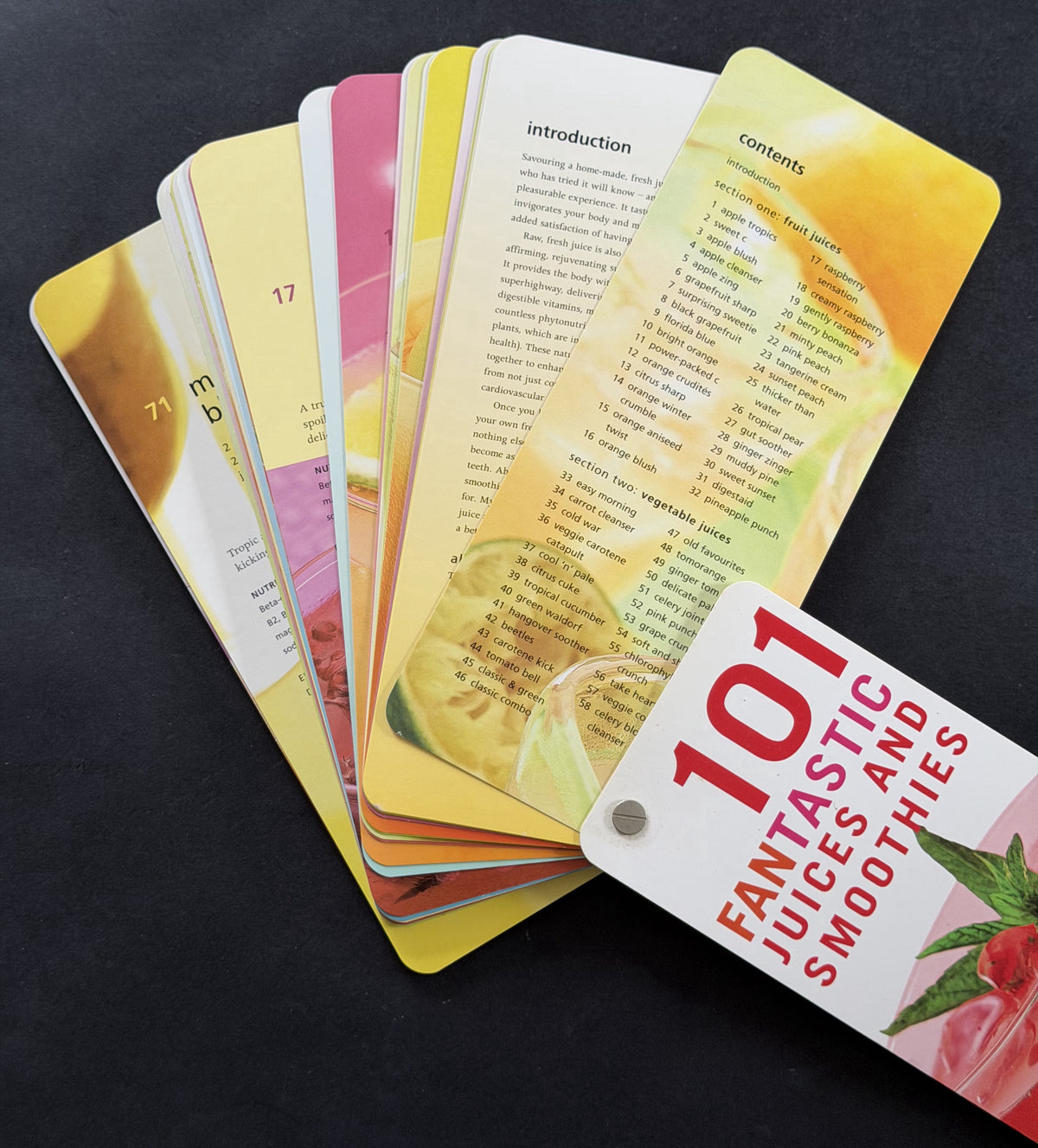 101 Fantastic Juices and Smoothies by Natalie Savona