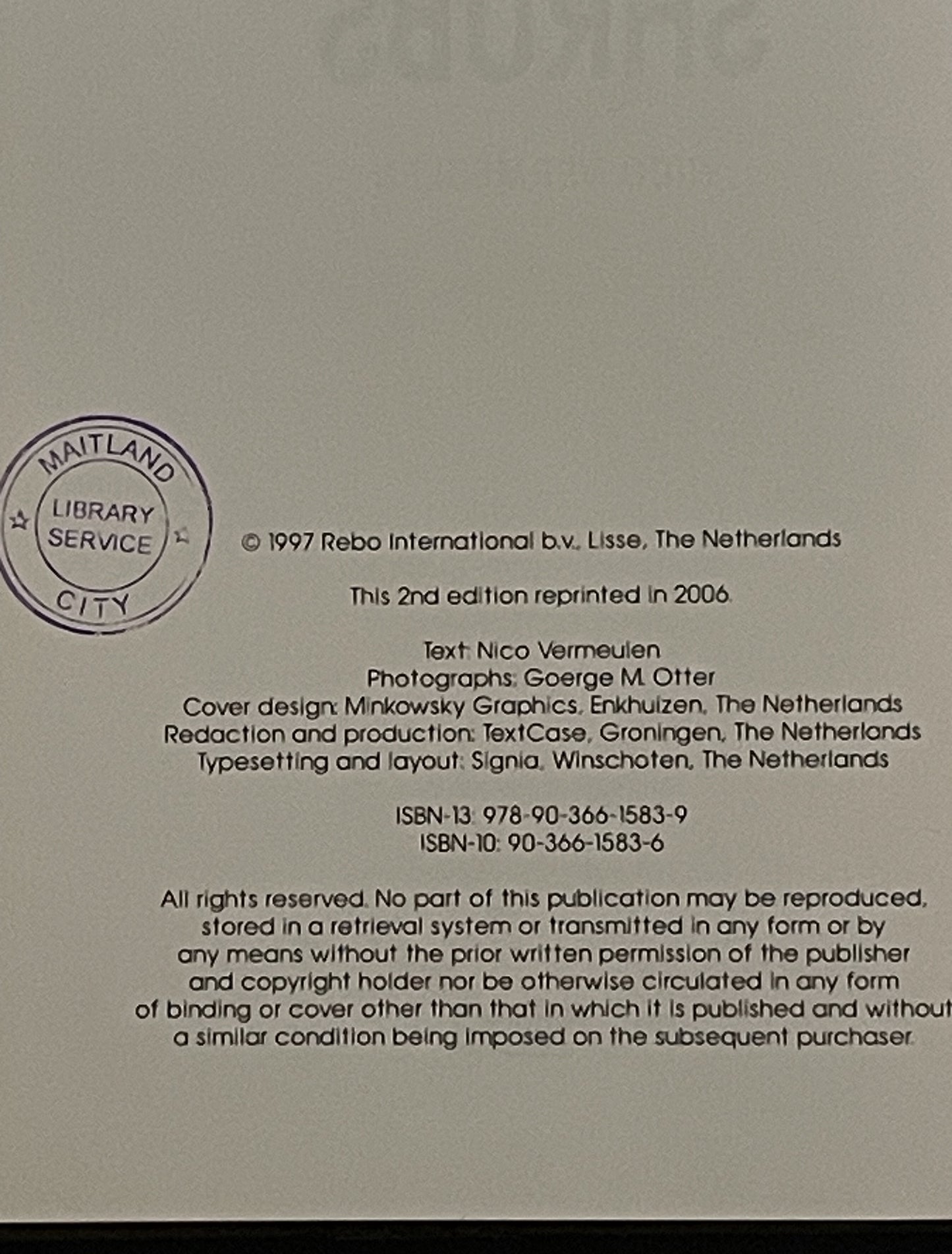 The Complete Encyclopedia of Trees and Shrubs by Nico Vermeulen