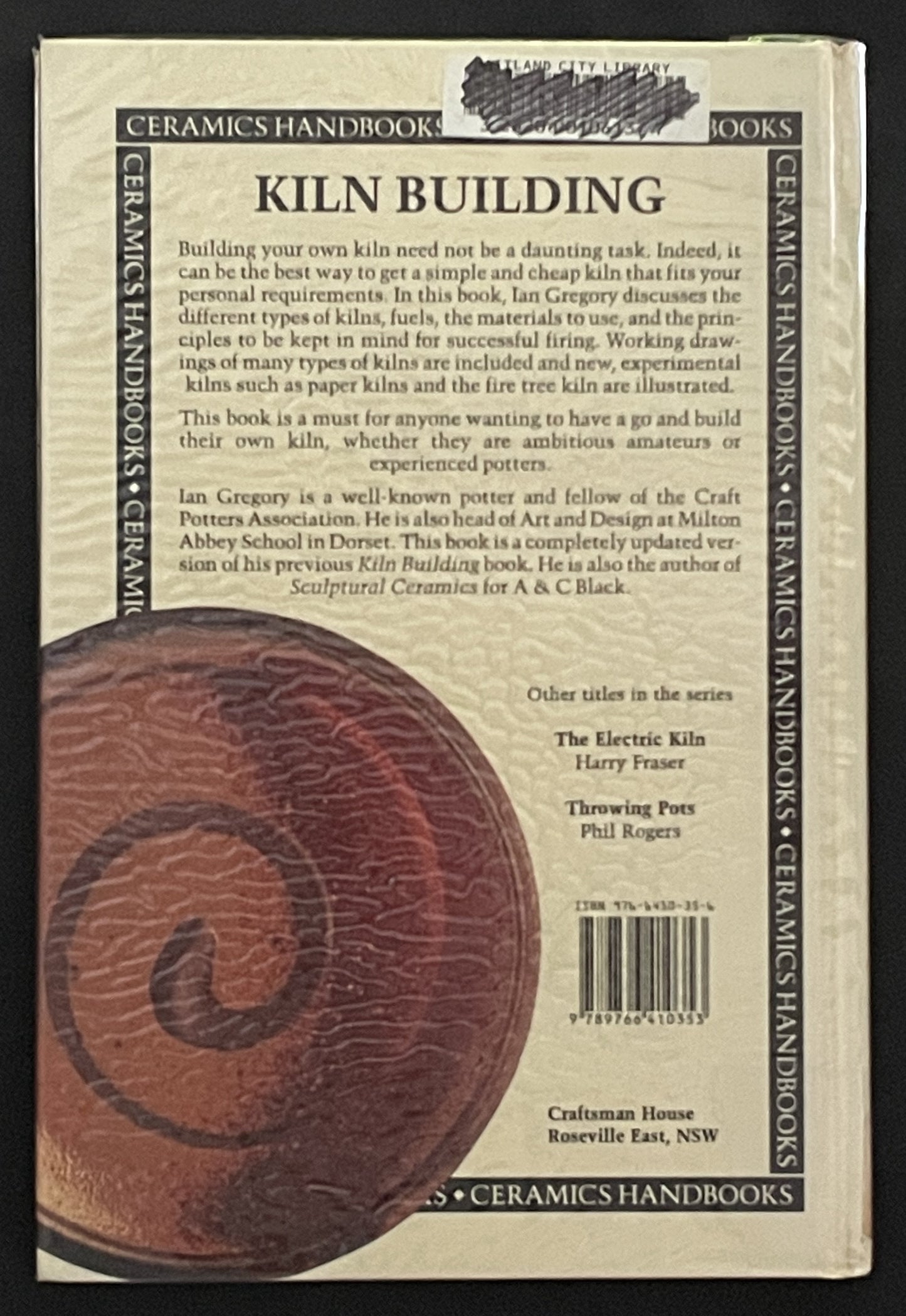 Kiln Building by Ian Gregory