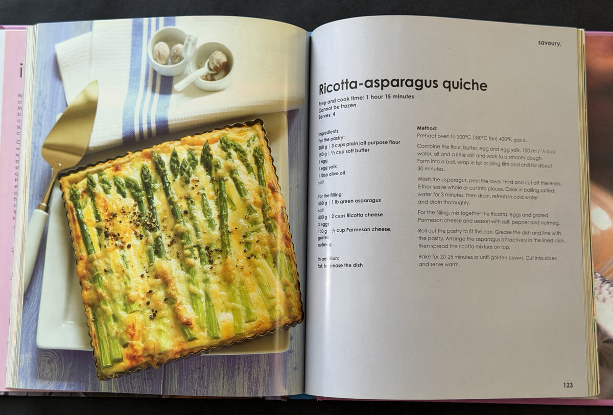 Taste BAKING by Hinkler Books Pty Ltd