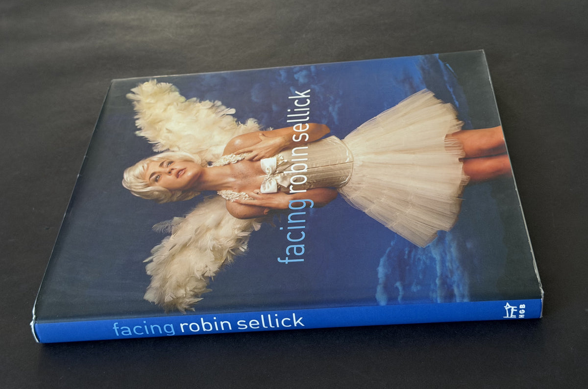 Facing by Robin Sellick