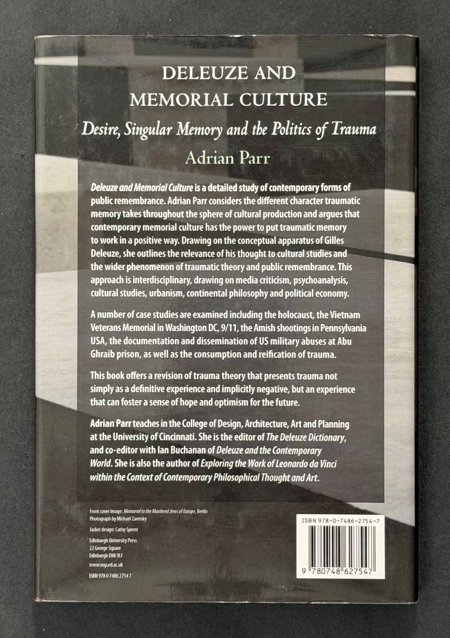 Deleuze and Memorial Culture by Adrian Parr