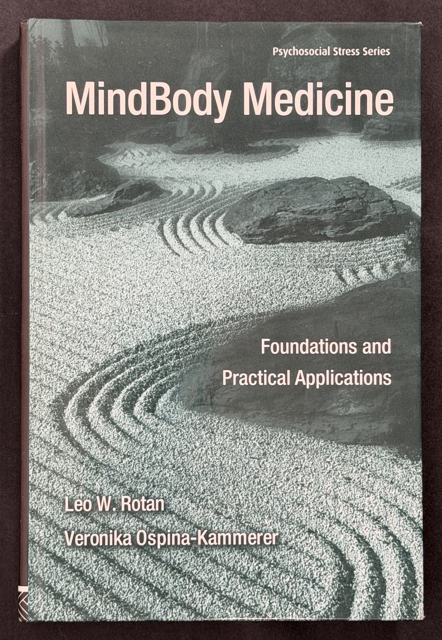 MindBody Medicine by Leo W. Rotan, Veronika Ospina-Kammerer