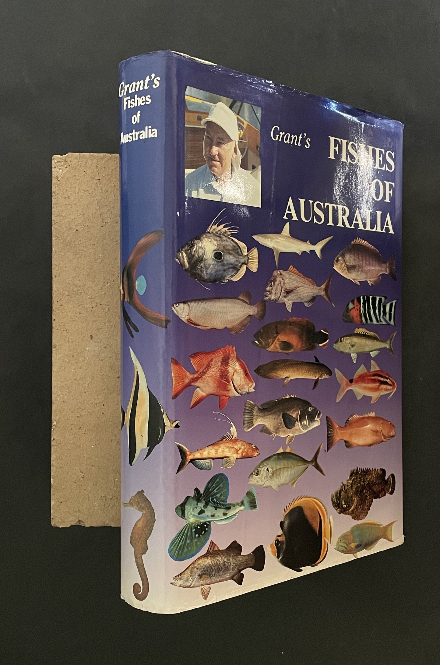 Fishes of Australia by E. M. Grant