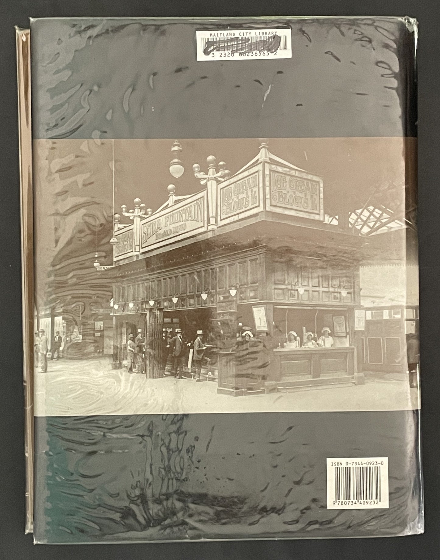 Ghost Railways of Australia by Robin Bromby