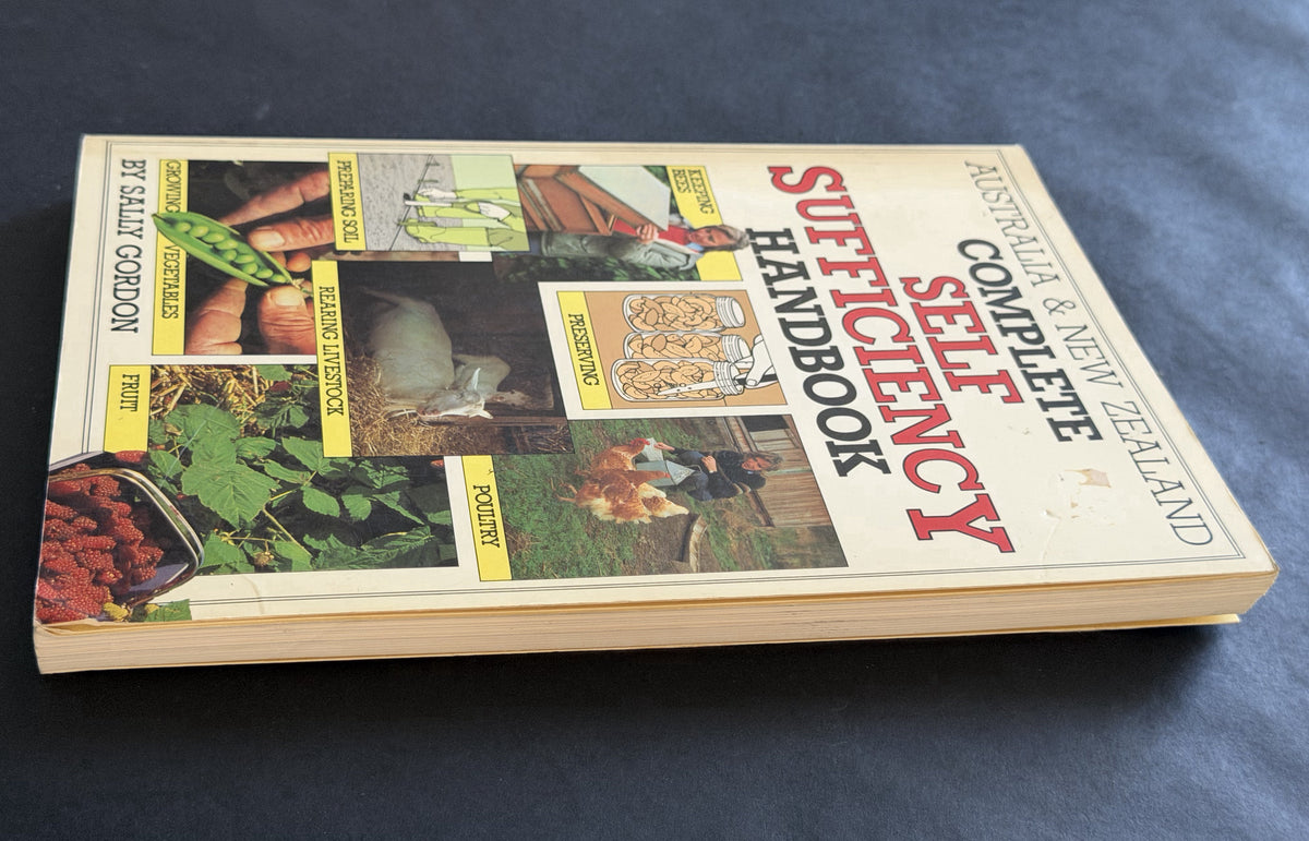 Australia & New Zealand Complete Self-sufficiency Handbook by Sally Gordon