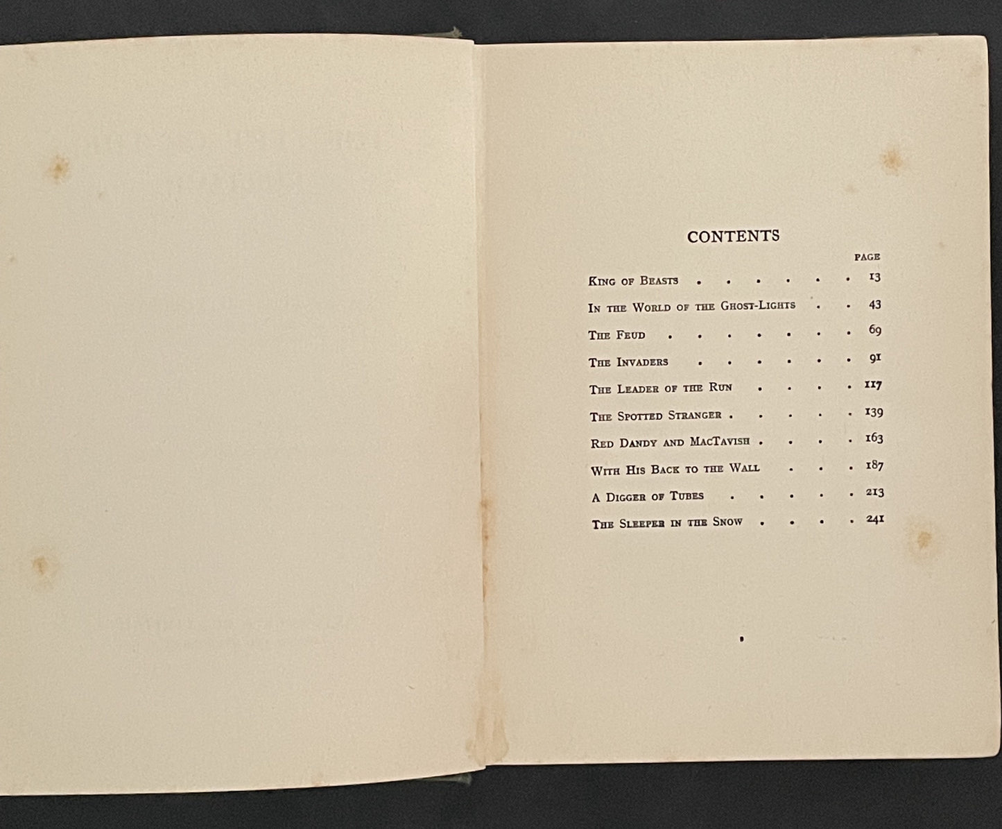 The Feet of the Furtive by Charles G. D. Roberts