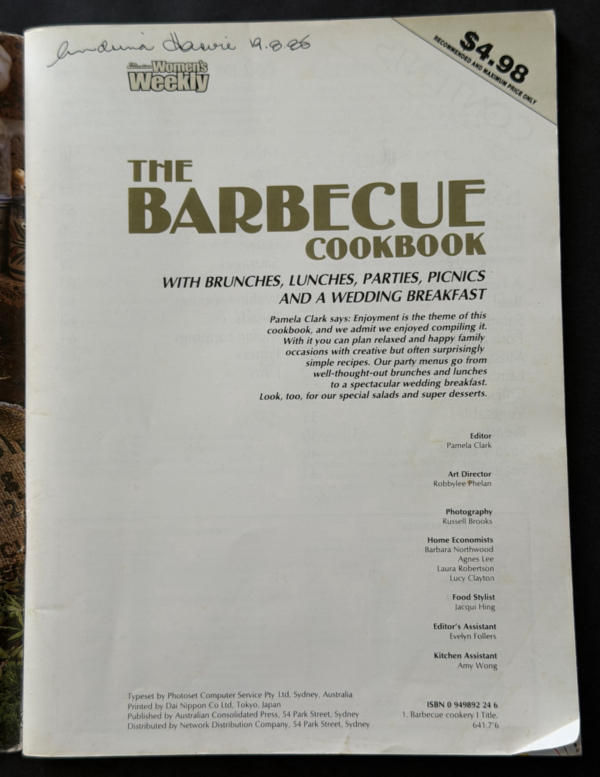 The barbecue cookbook by Pamela Clark