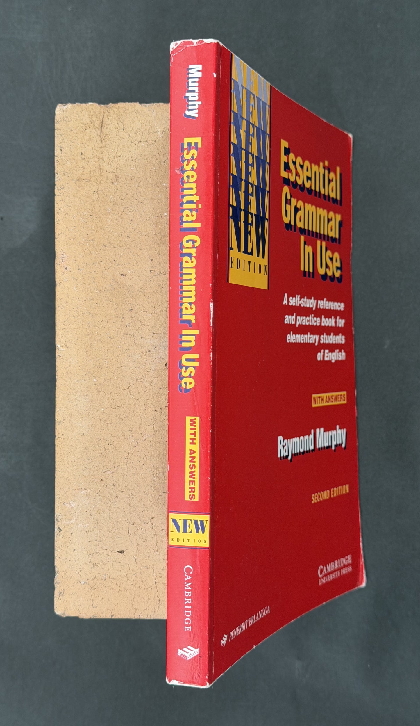 Essential Grammar in Use by Raymond Murphy